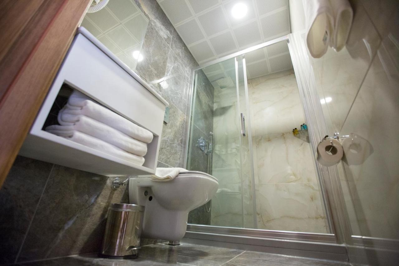 Deluxe Double or Twin Room City View