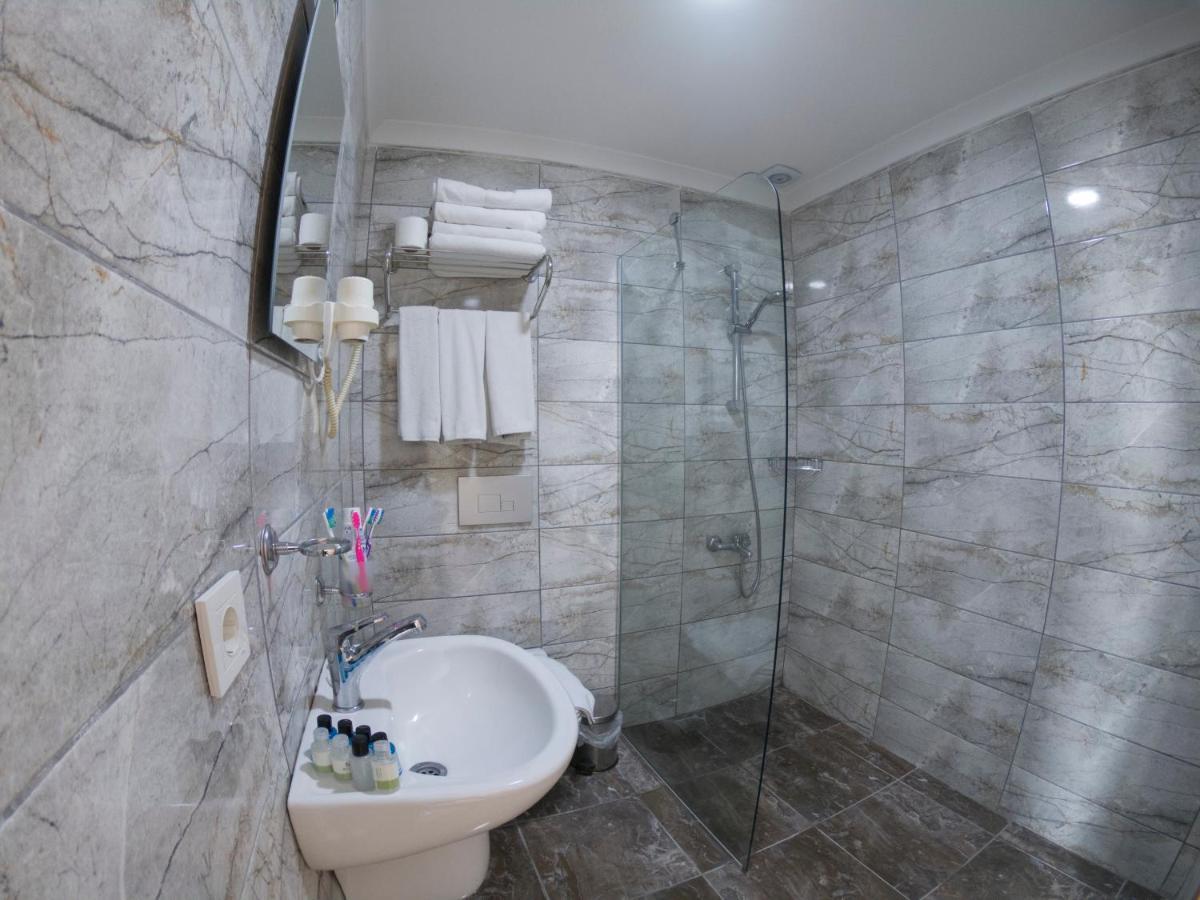 Economy Double or Twin Room