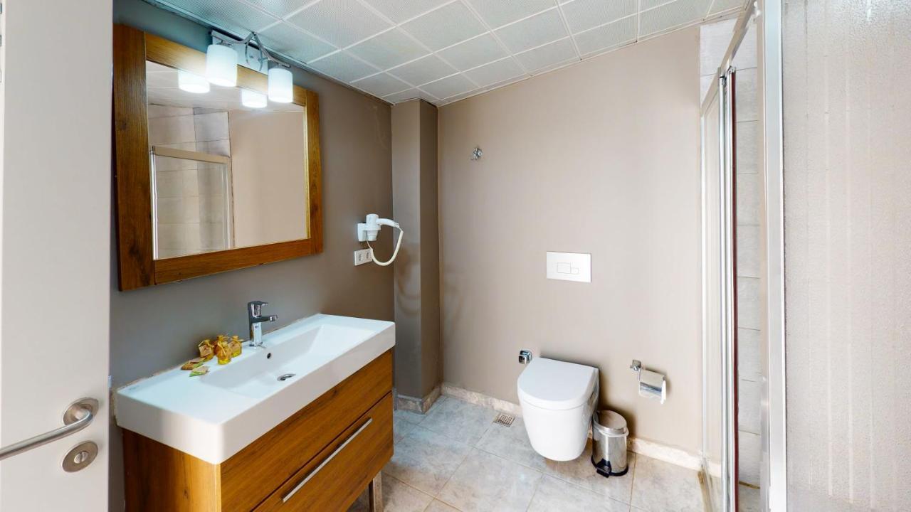 Deluxe Double Room Balcony