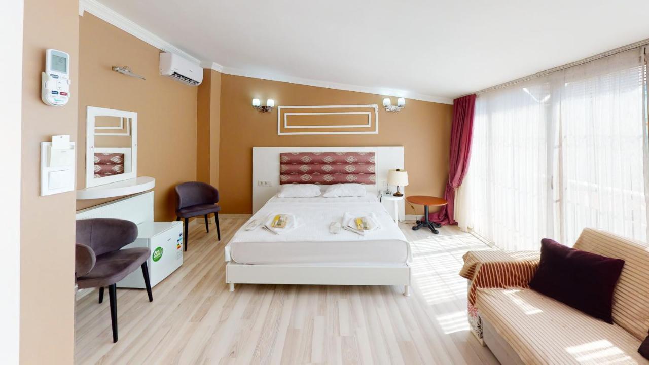 Deluxe Double Room Balcony