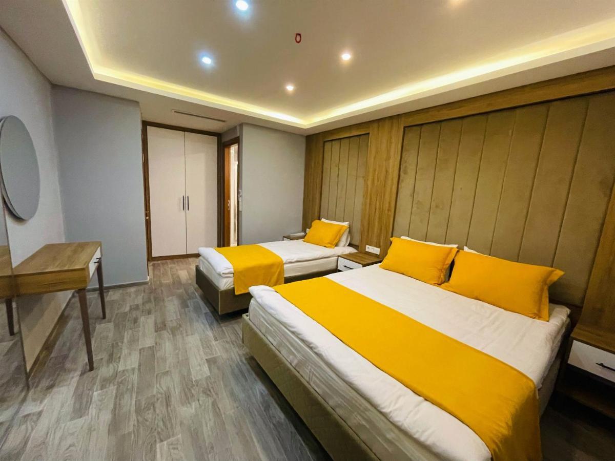 Economy Triple Room
