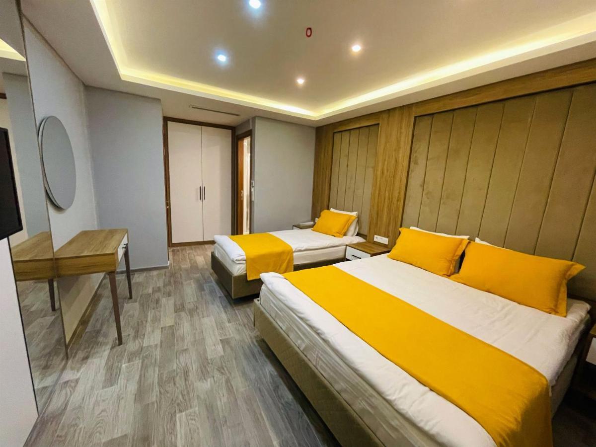 Economy Triple Room