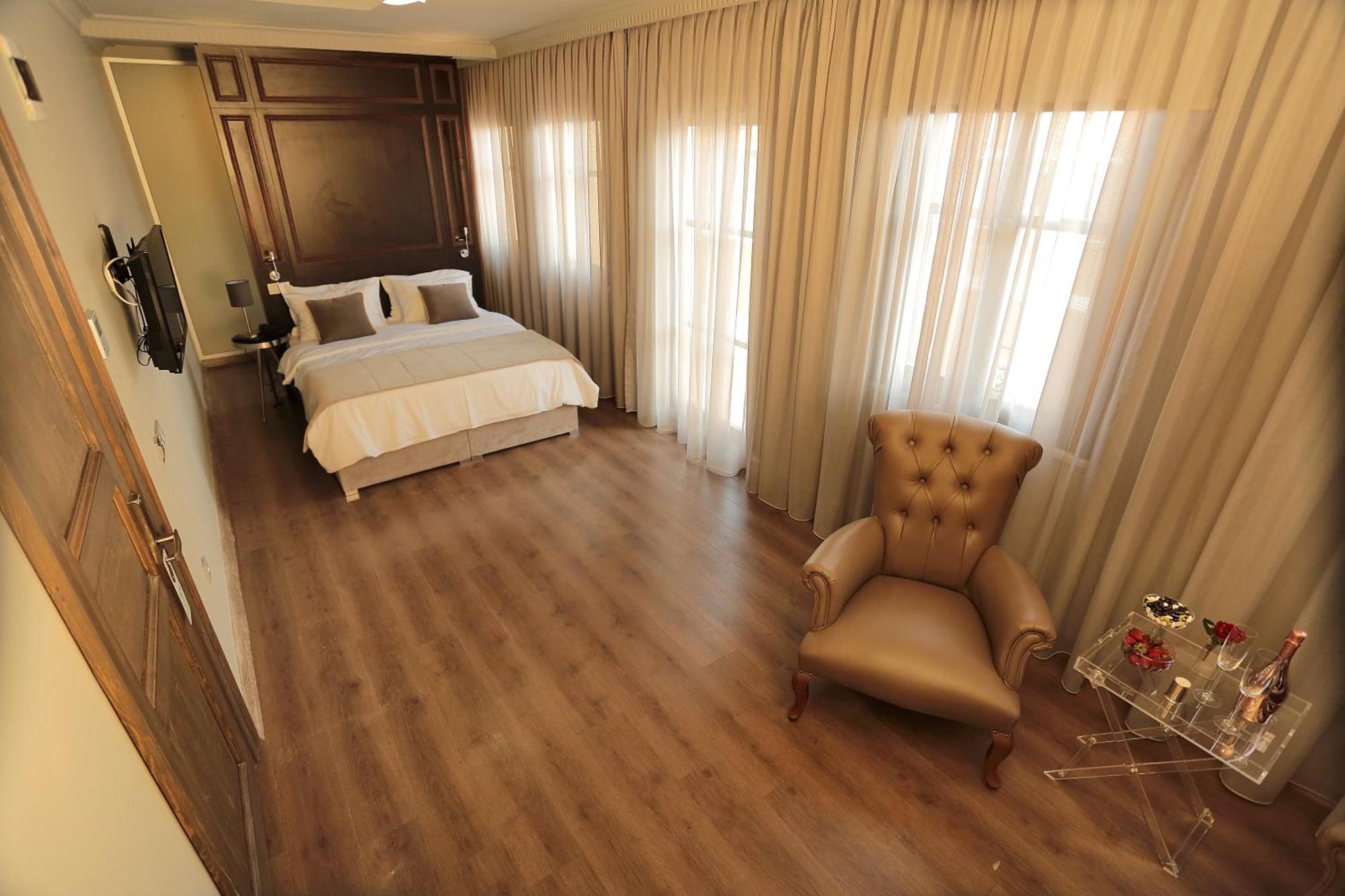 Junior Suite Balcony