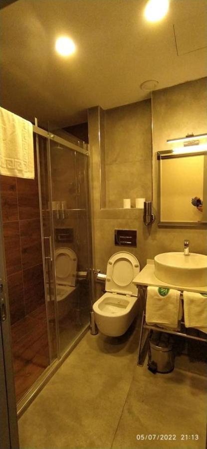 Premium Quadruple Room