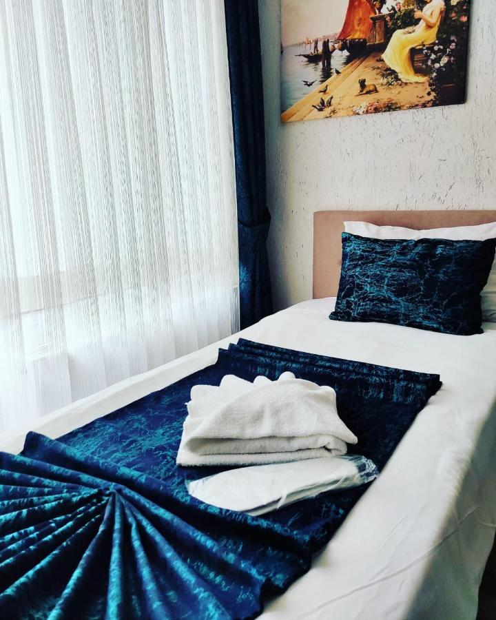 Economy Triple Room