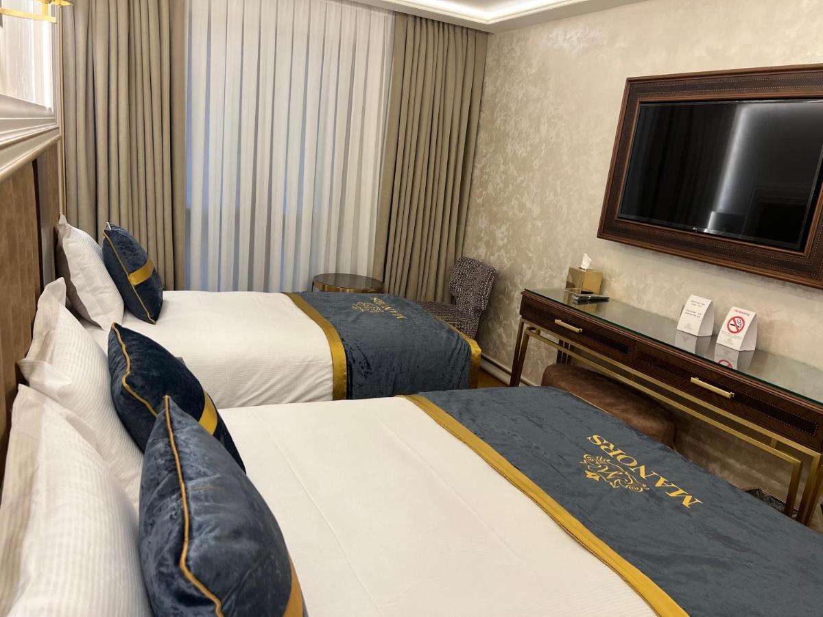 Deluxe Family Room