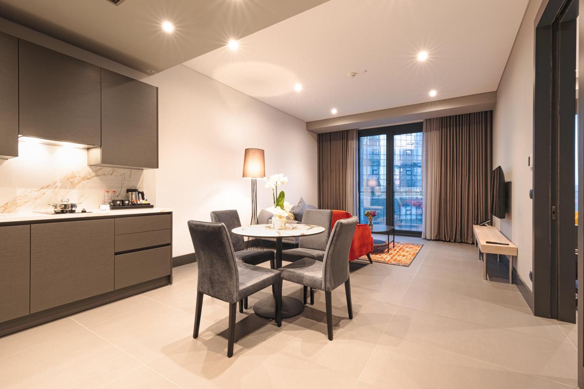 One-Bedroom Apartment