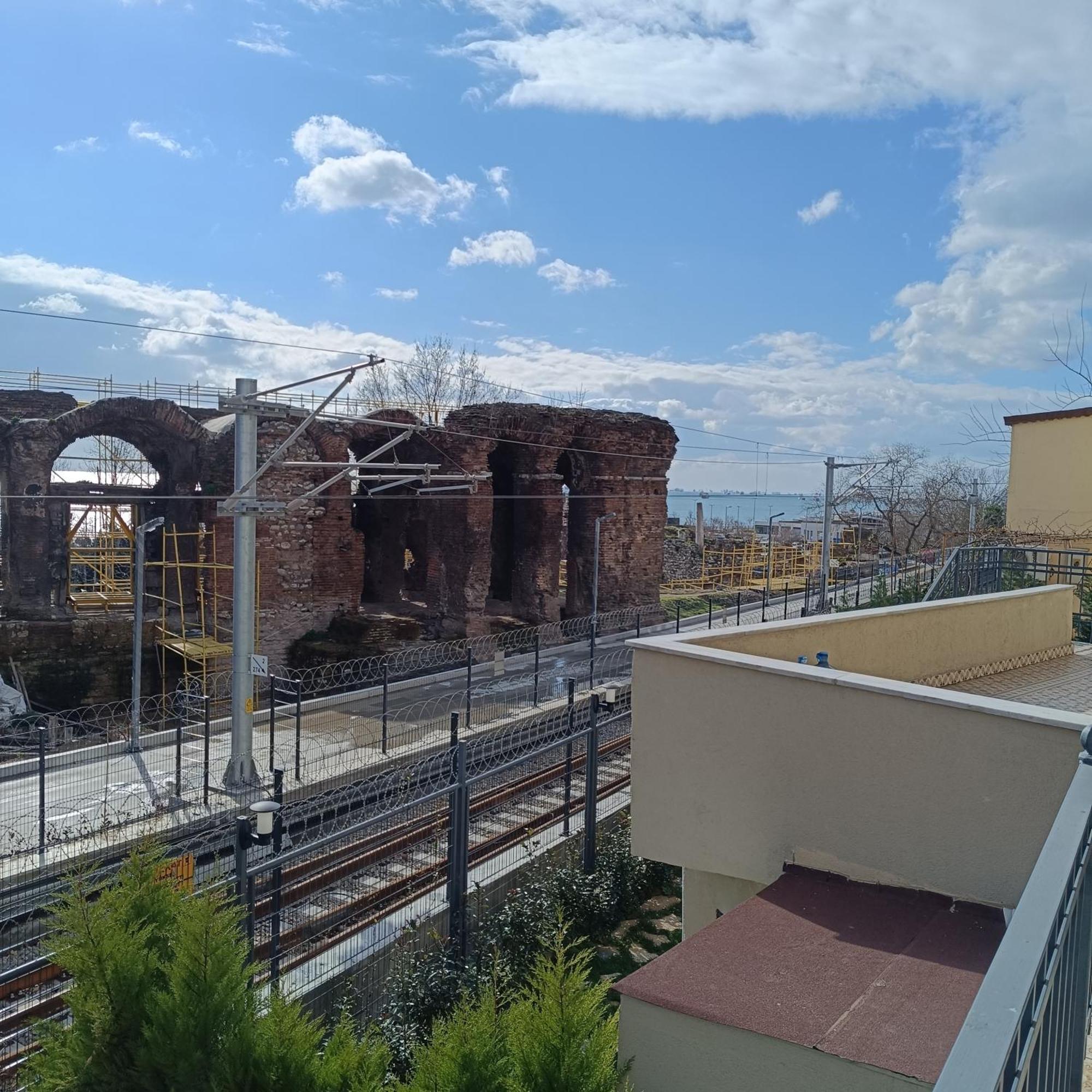 Triple Room Balcony