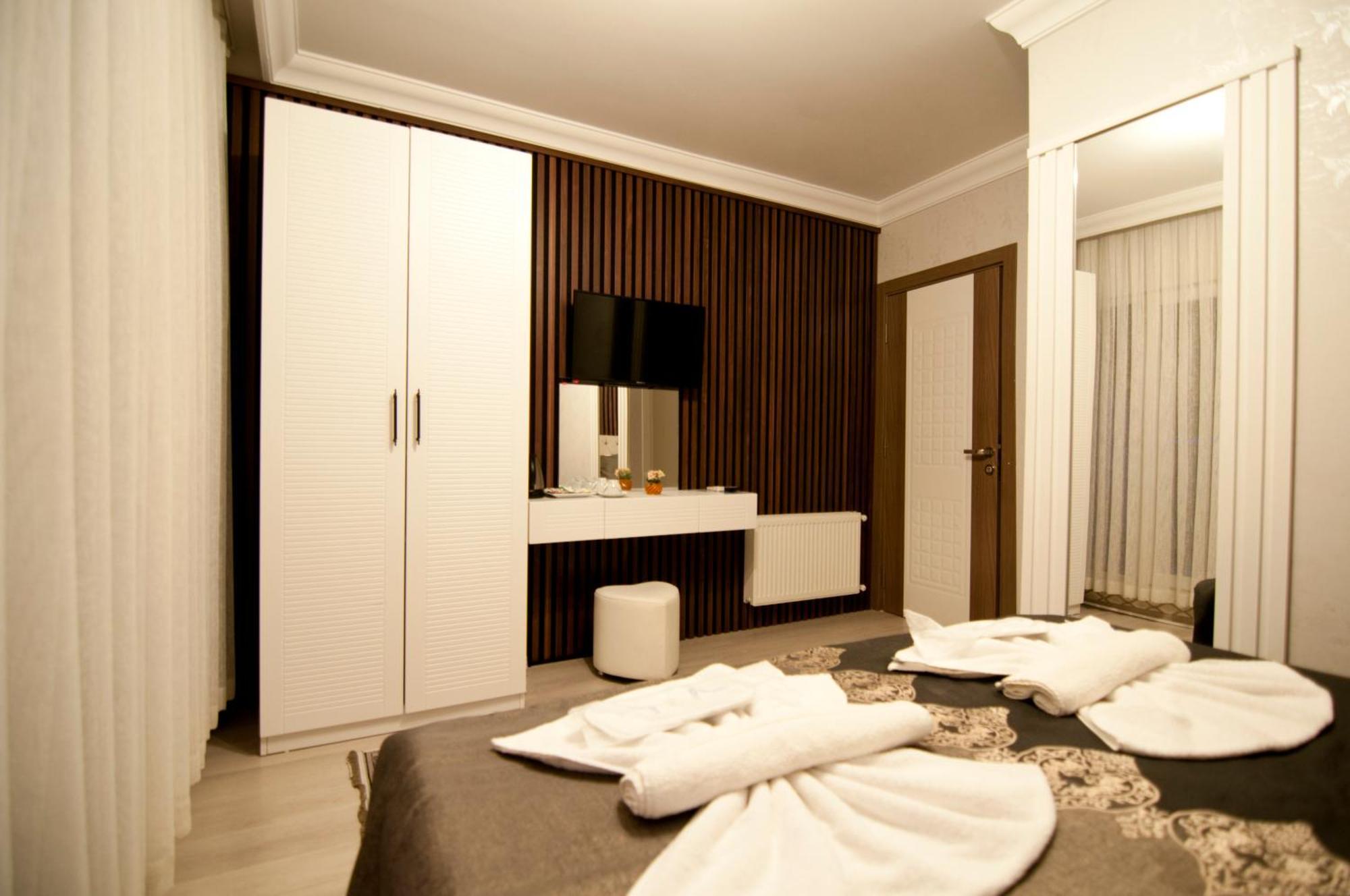 Standard Double or Twin Room