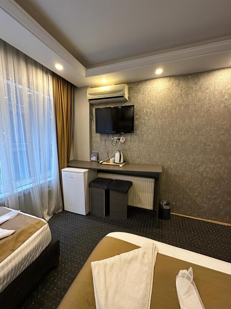 Comfort Triple Room