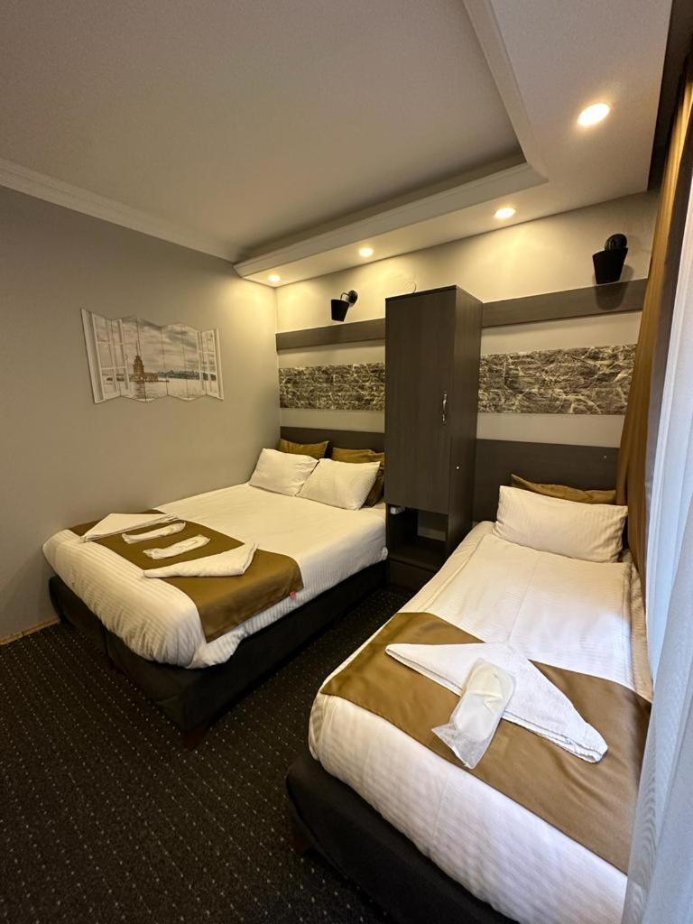 Comfort Triple Room