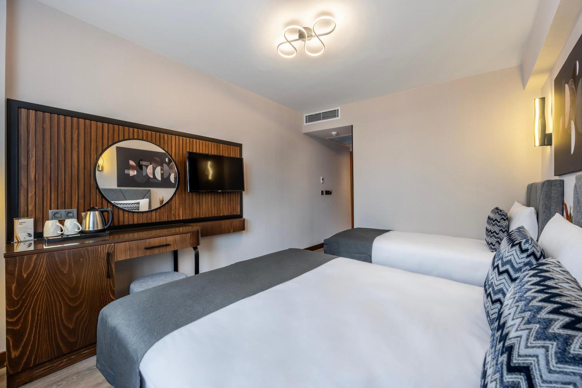 Superior Triple Room