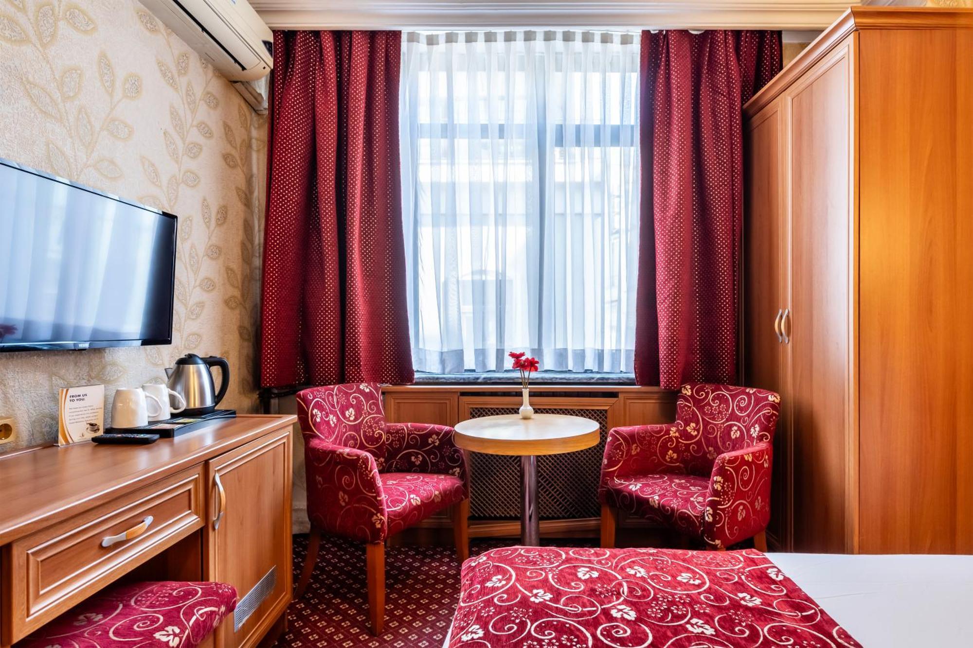 Standard Double or Twin Room