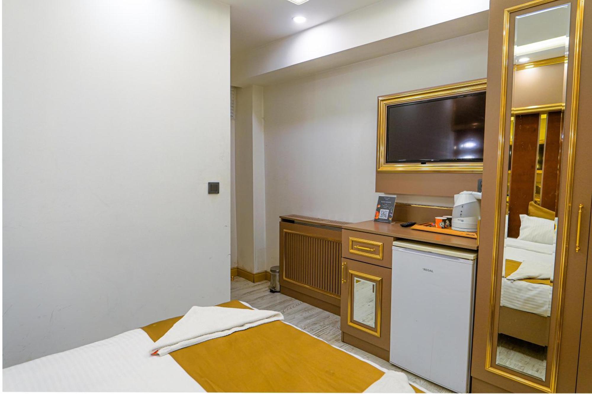Small Double Room