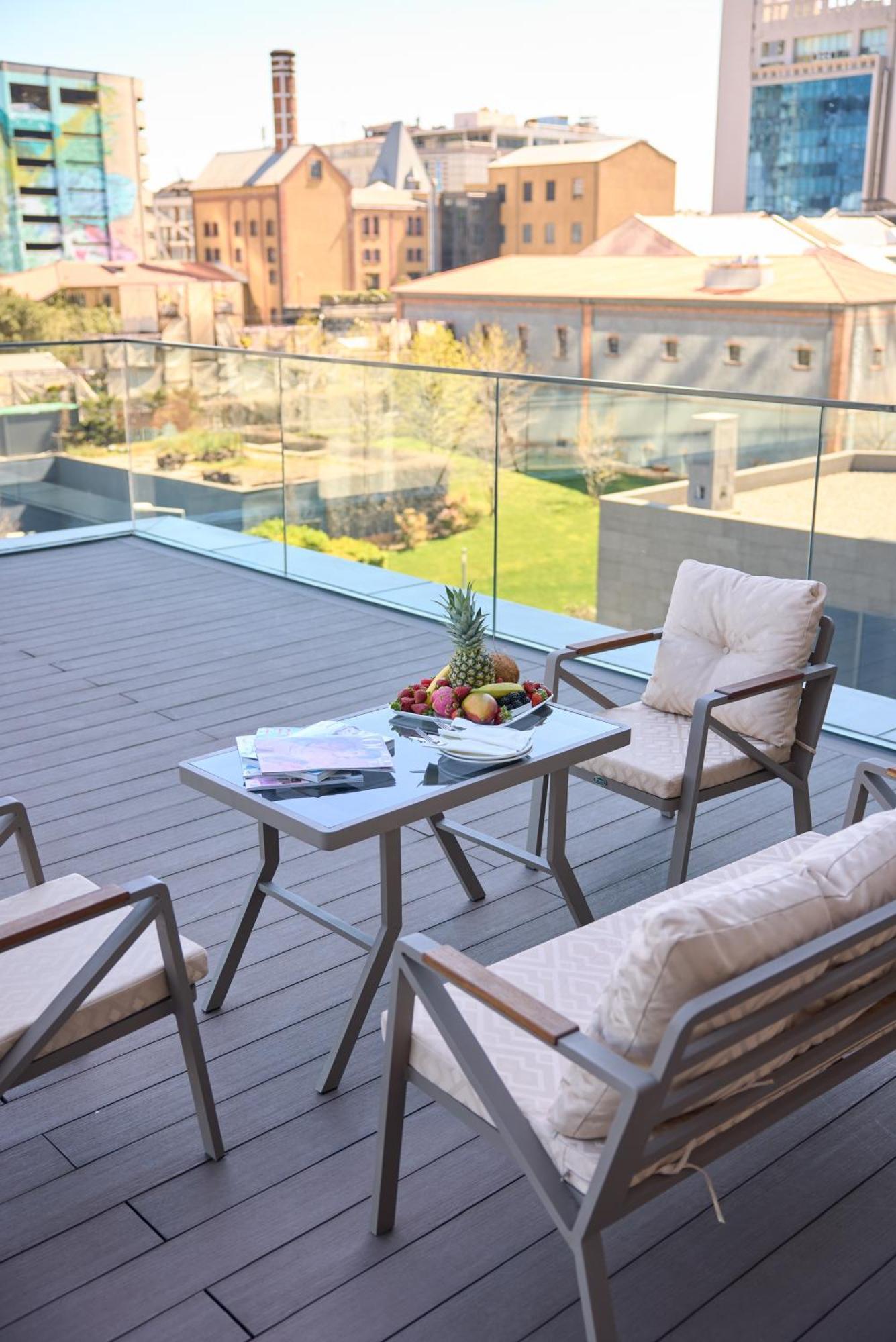 One Bedroom Apartment Terrace