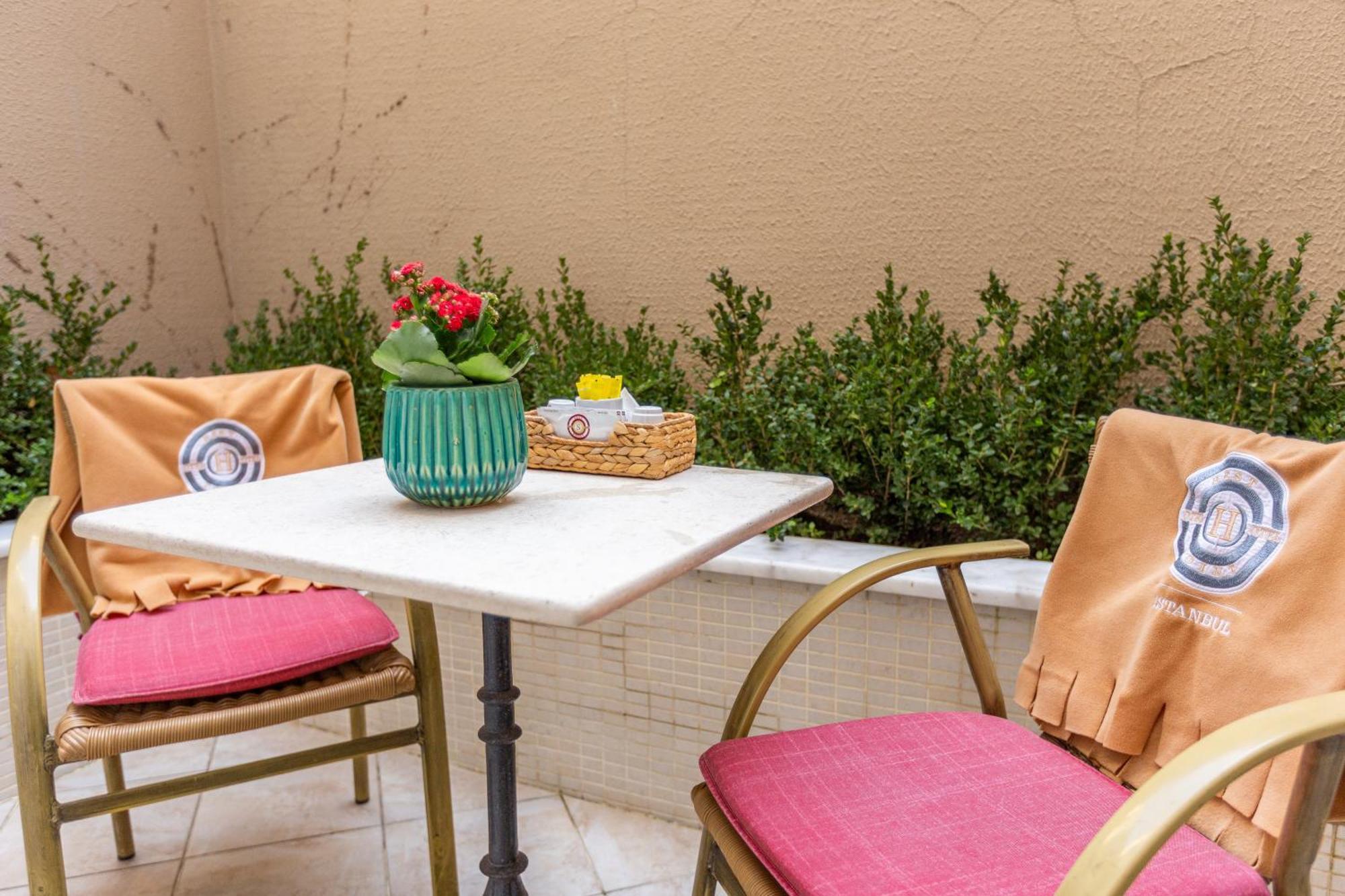 Double Room Private Hammam & Garden or Ground Floor 20m2