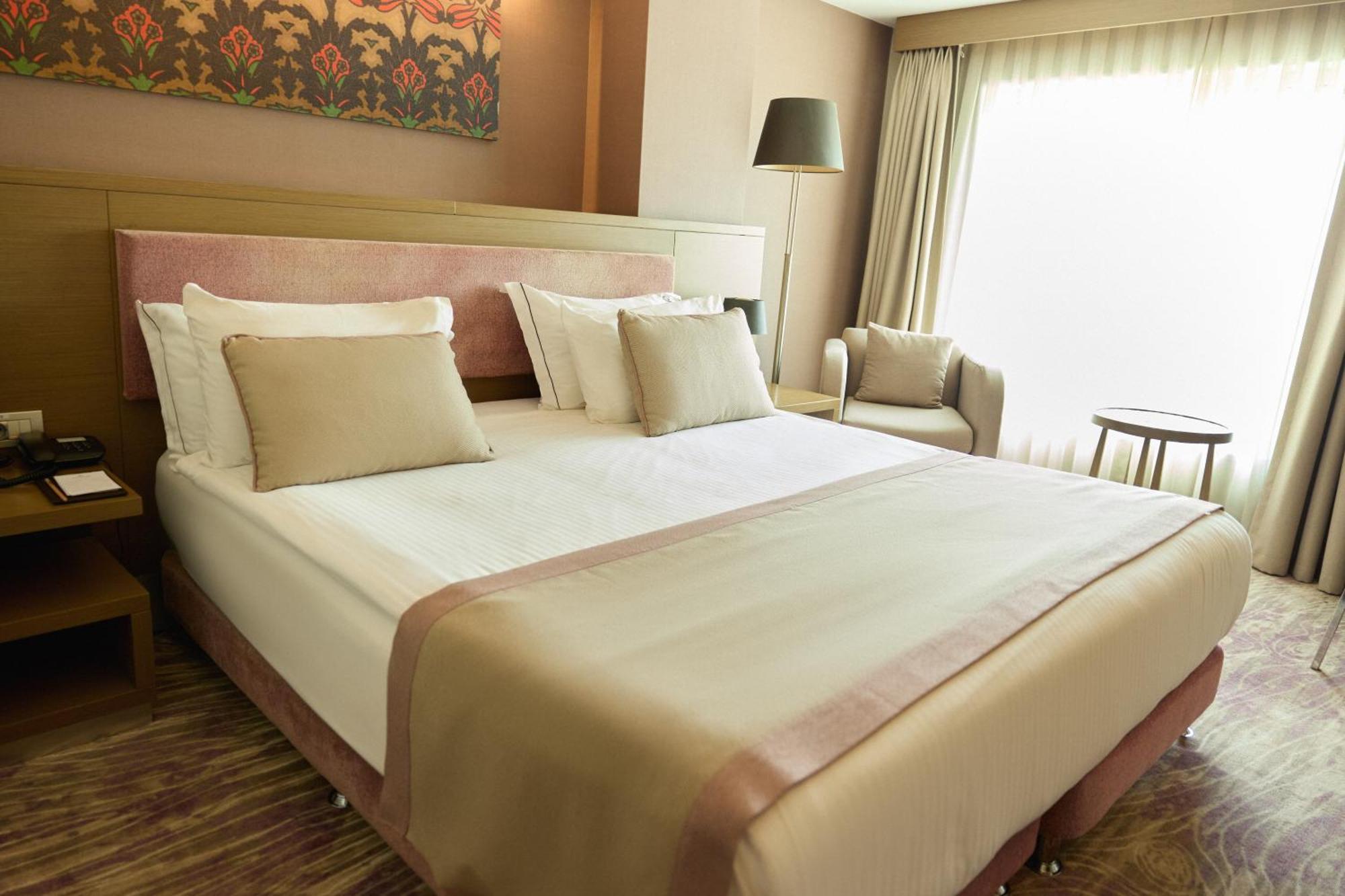 Deluxe Double or Twin Room Access to Spa