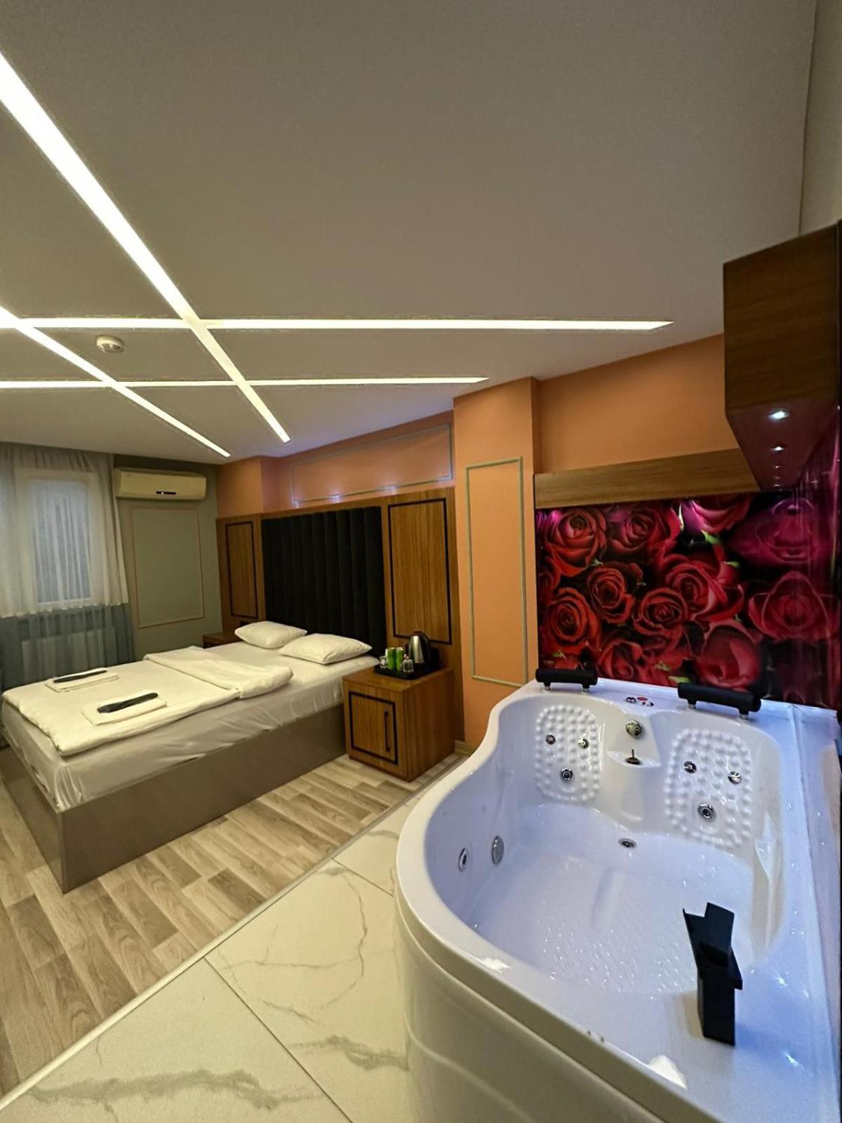 Double Room Spa Bath