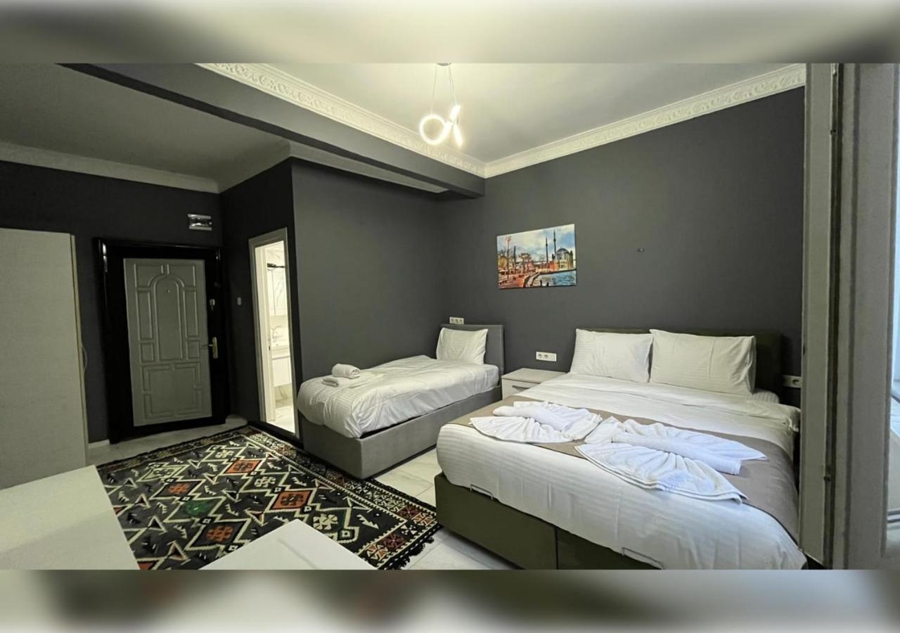 Comfort Triple Room