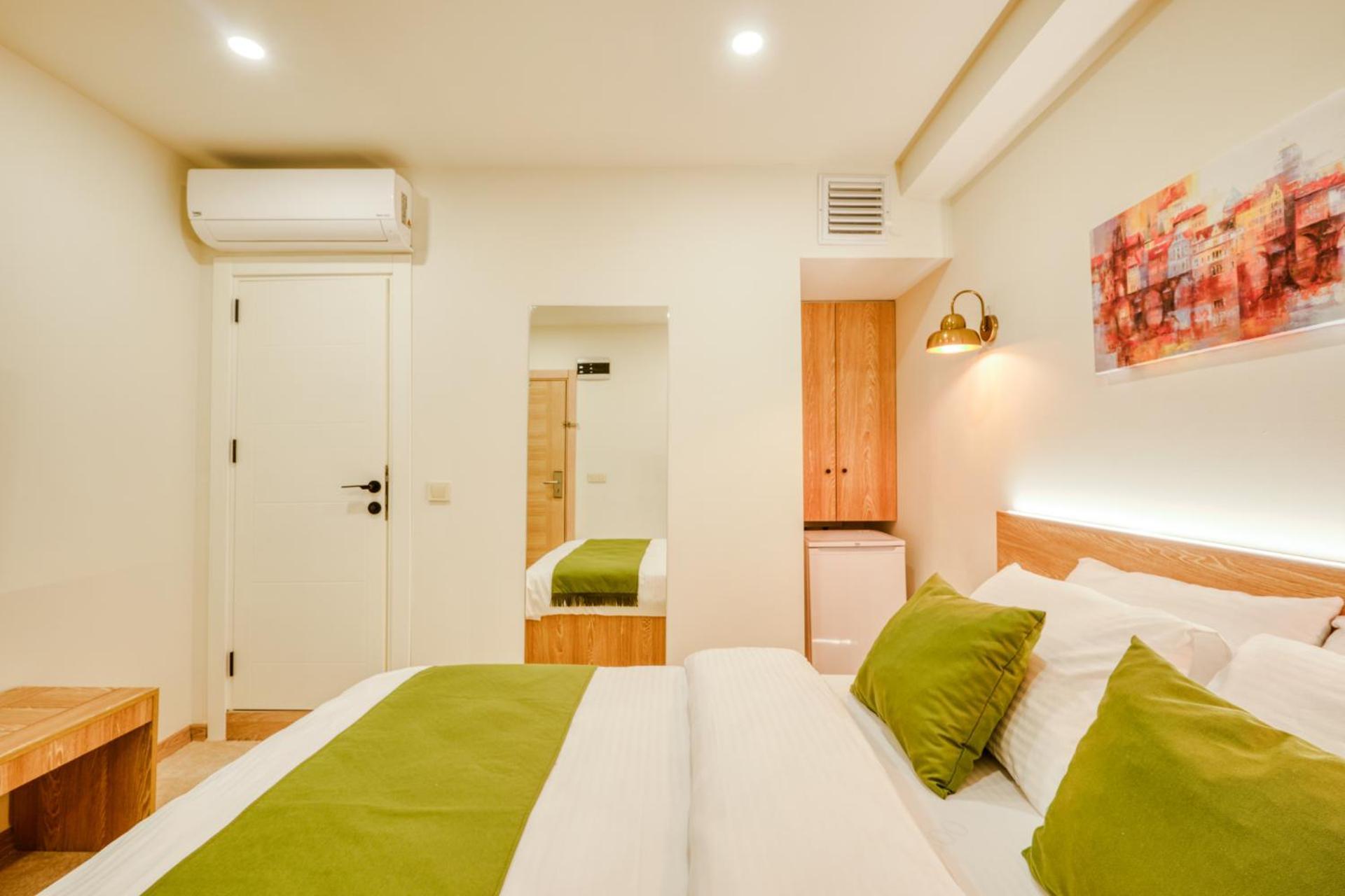 Standard Double Room without Windows