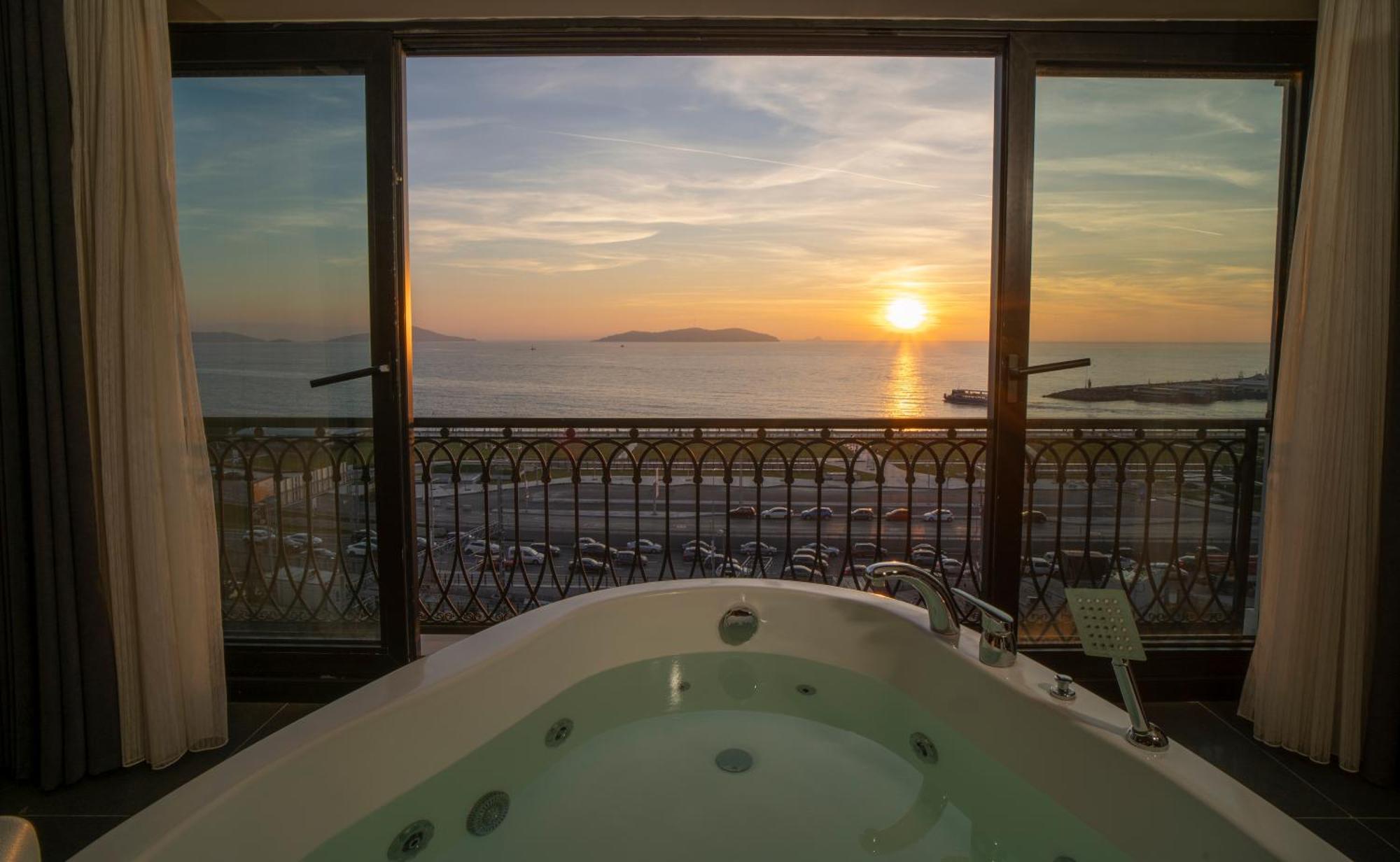 Deluxe Double Room Sea View