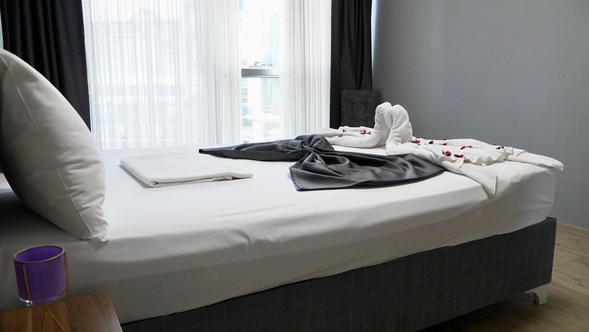 Standard Double Suite