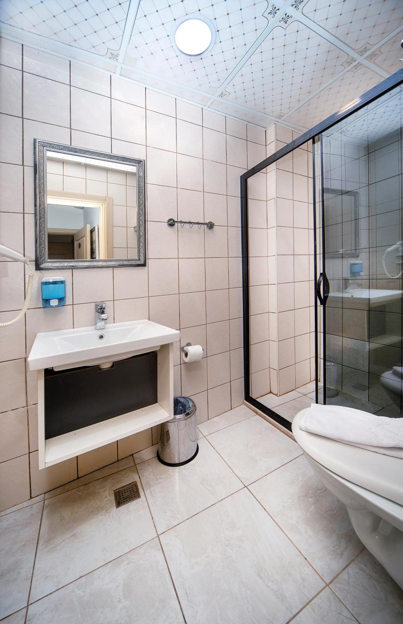 Economy Double Room Basement