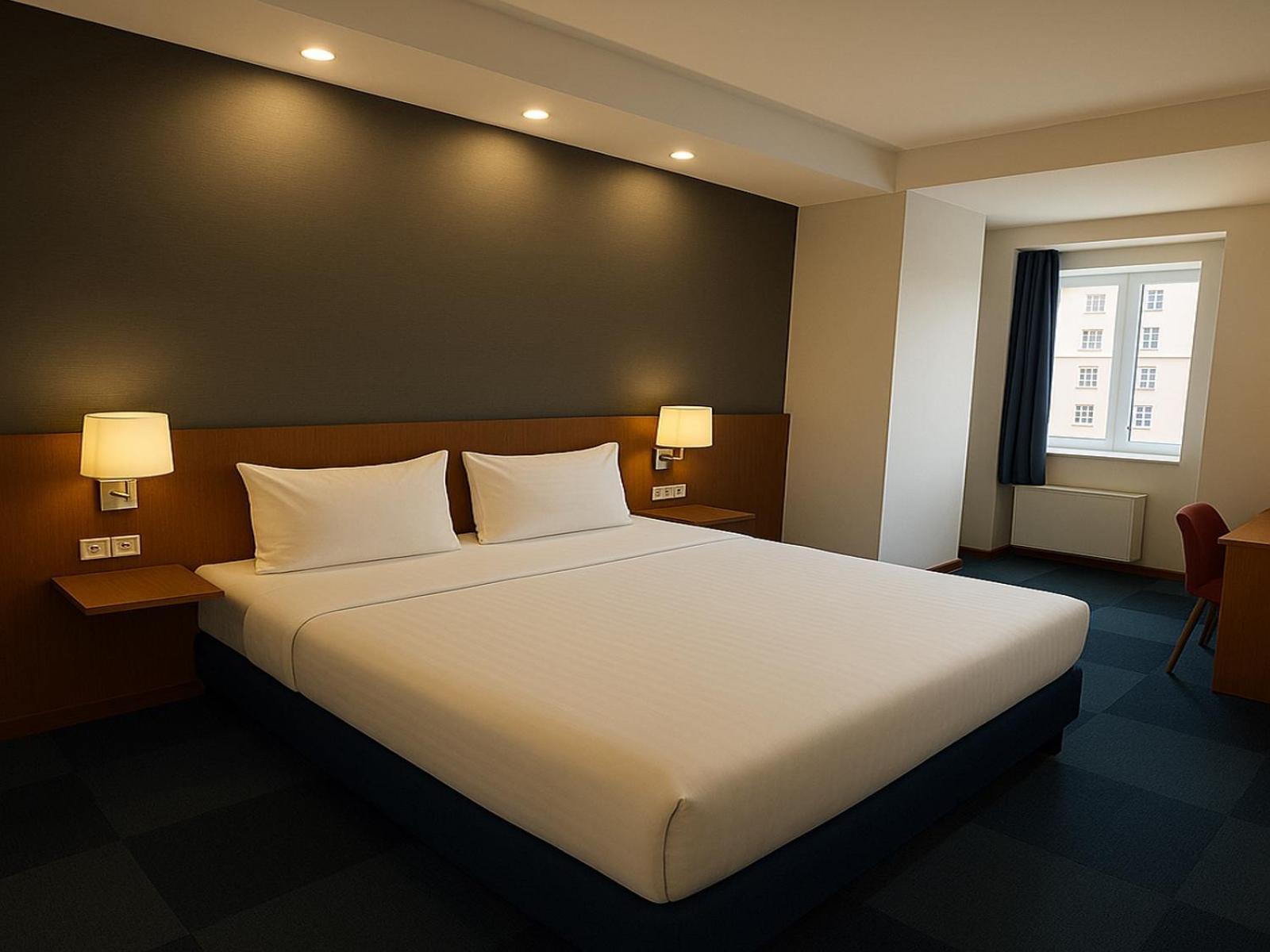 Deluxe Room City or Partial Bosphorus View