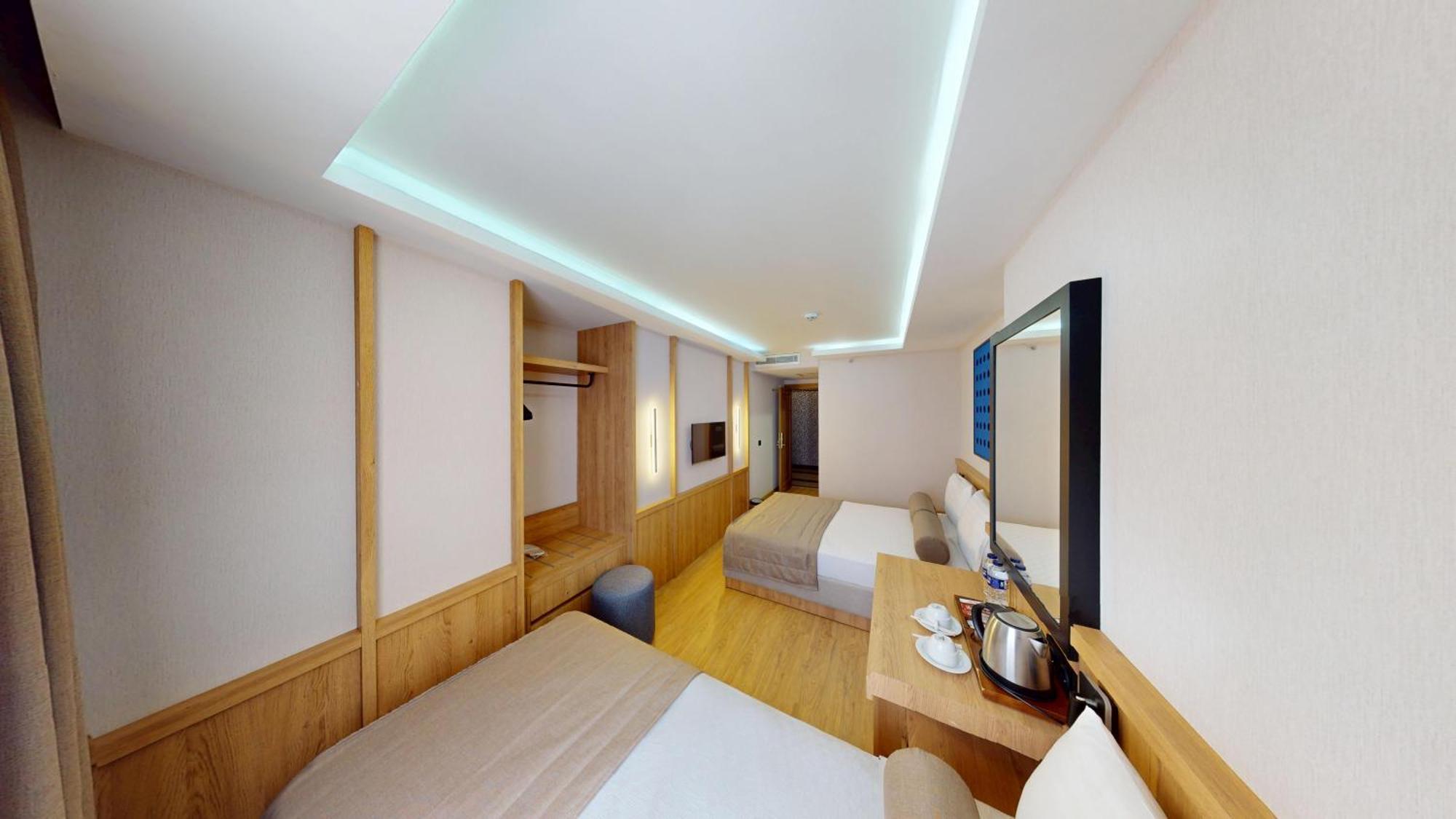 Superior Triple Room
