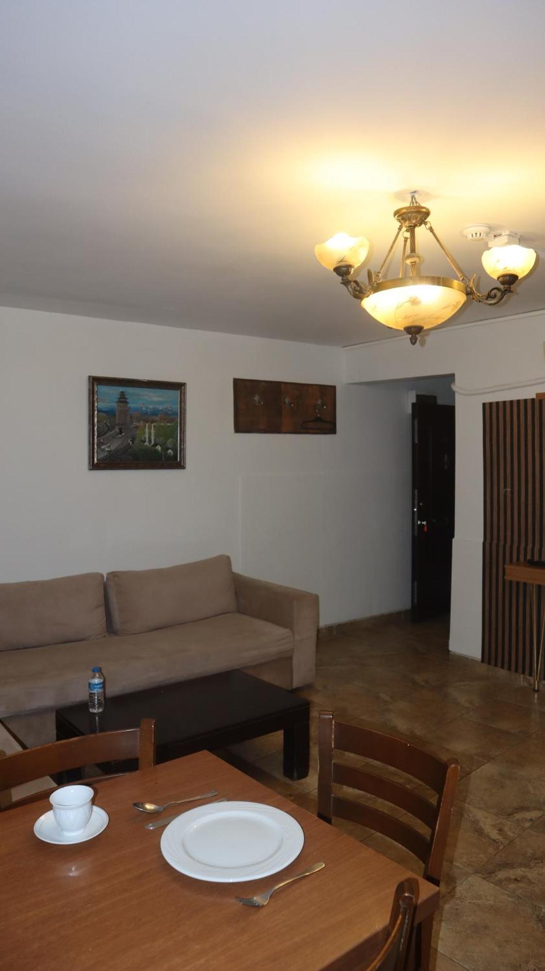 Economy Apartment Basement