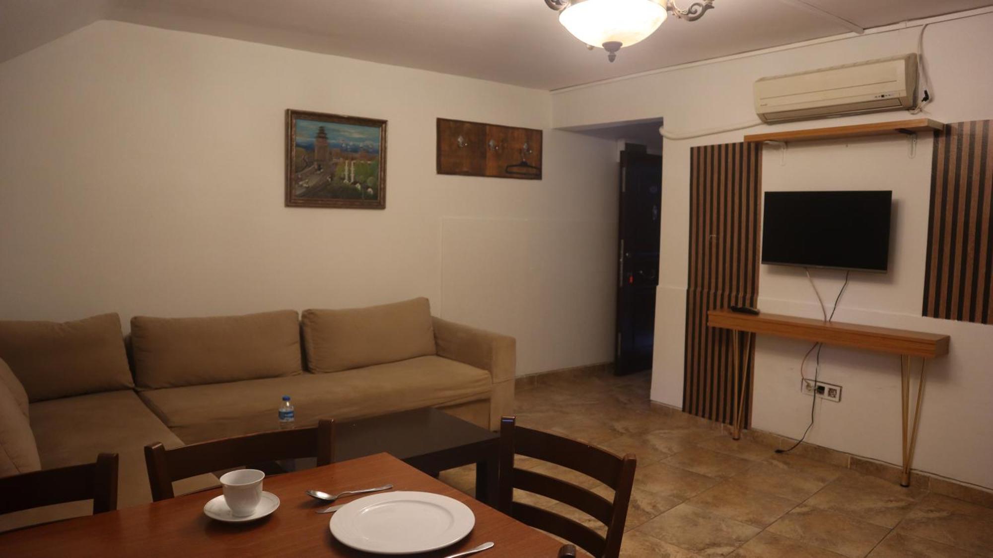 Economy Apartment Basement