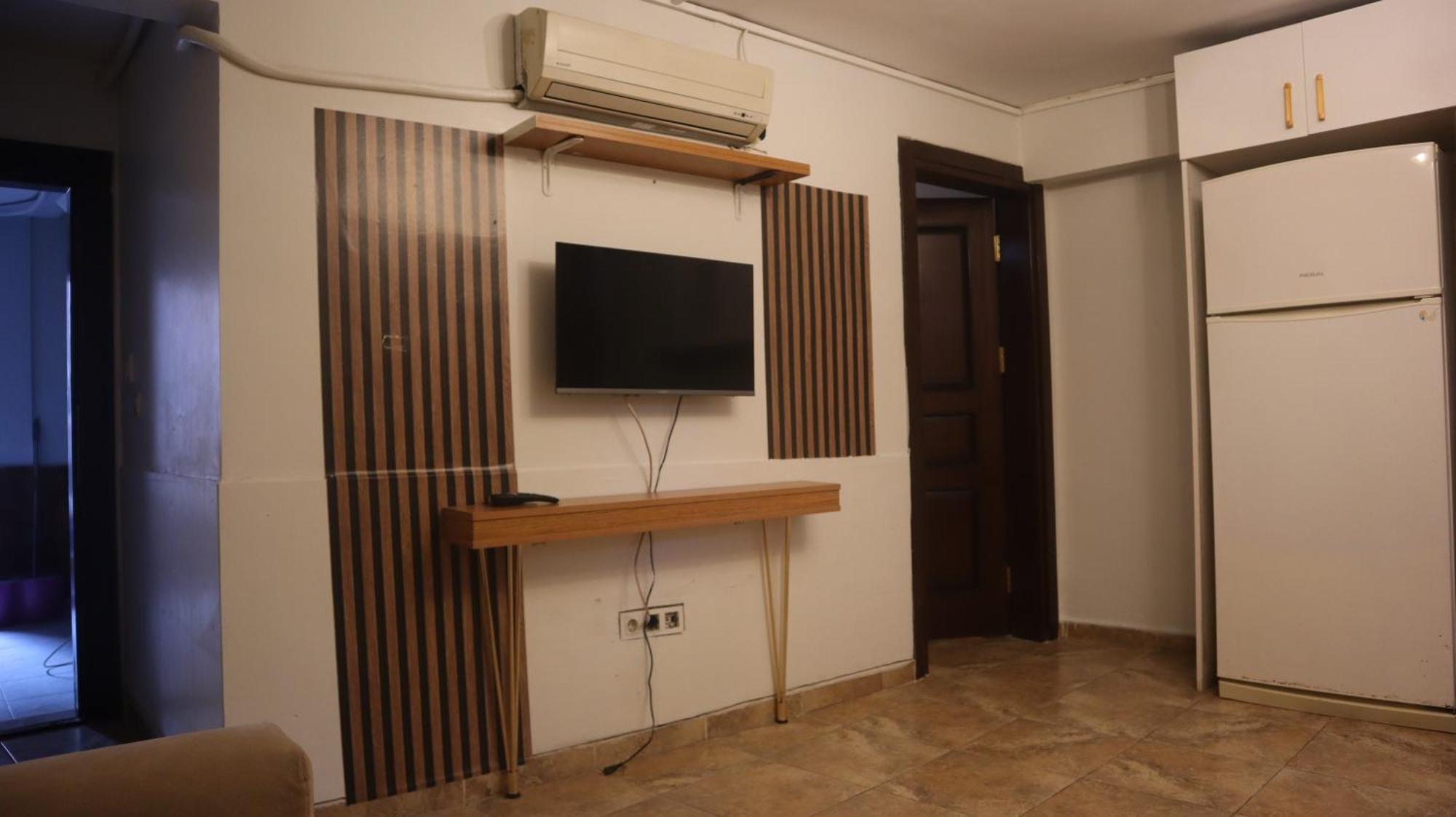Economy Apartment Basement
