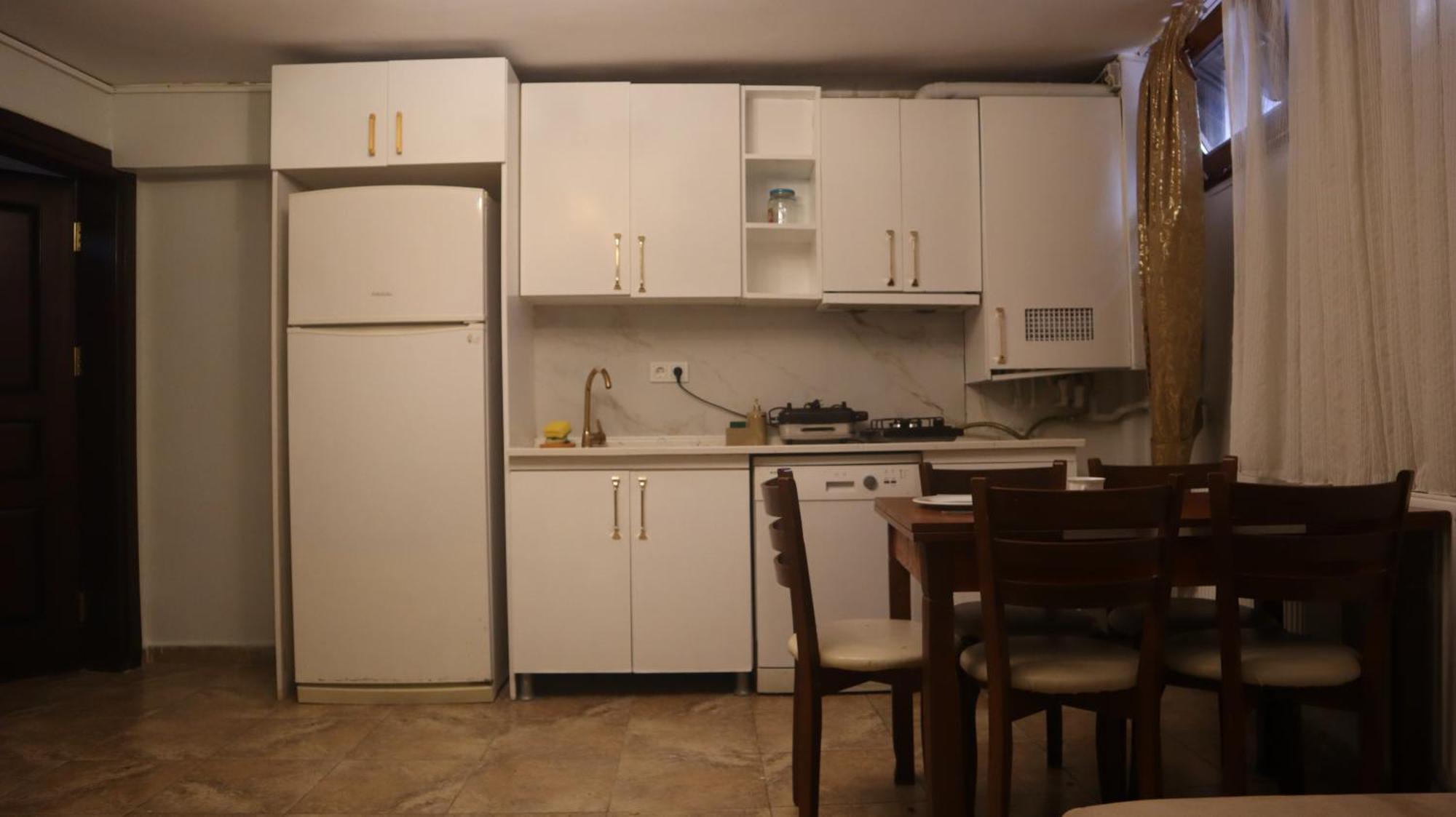 Economy Apartment Basement