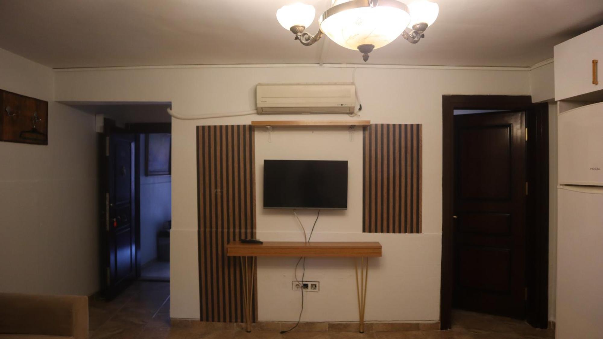 Economy Apartment Basement