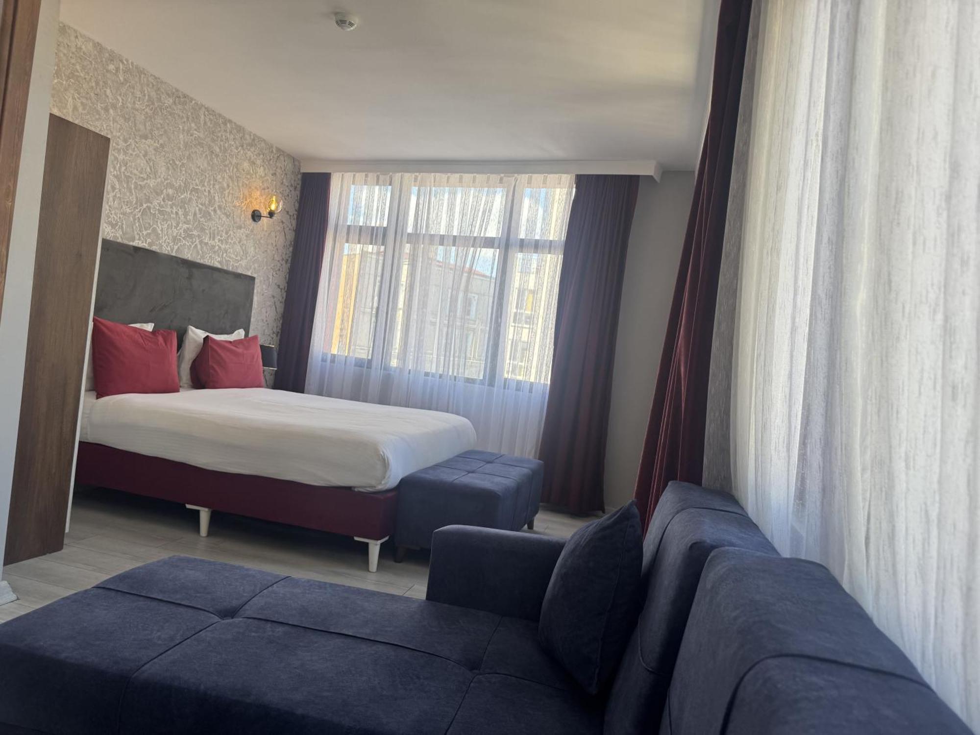 Superior Suite