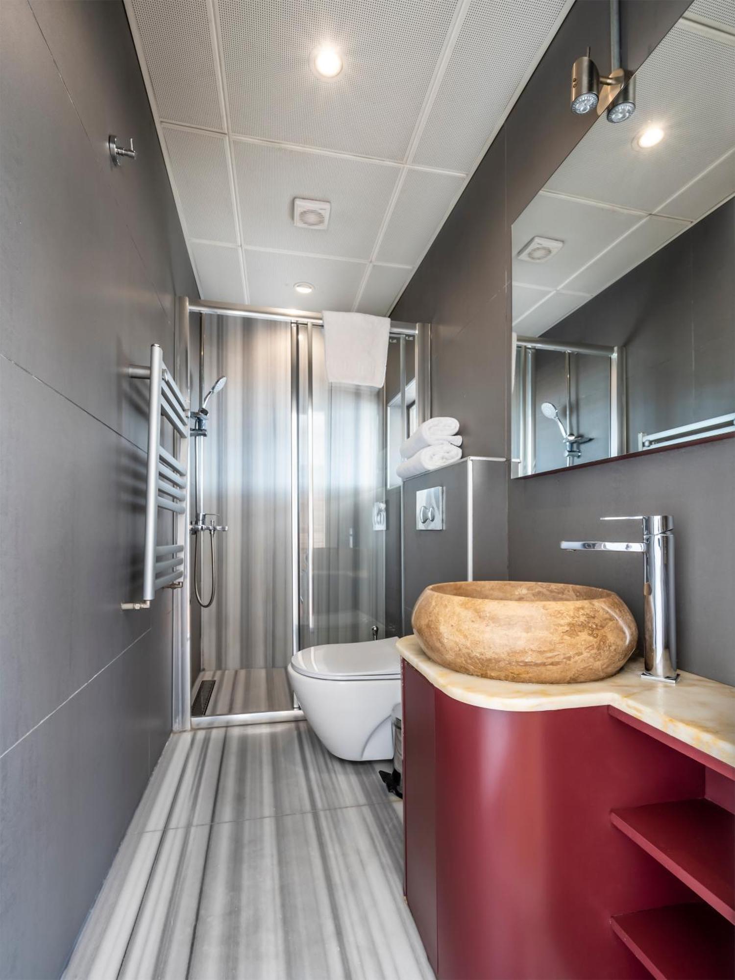 Deluxe Room Sea View & Galata Tower View