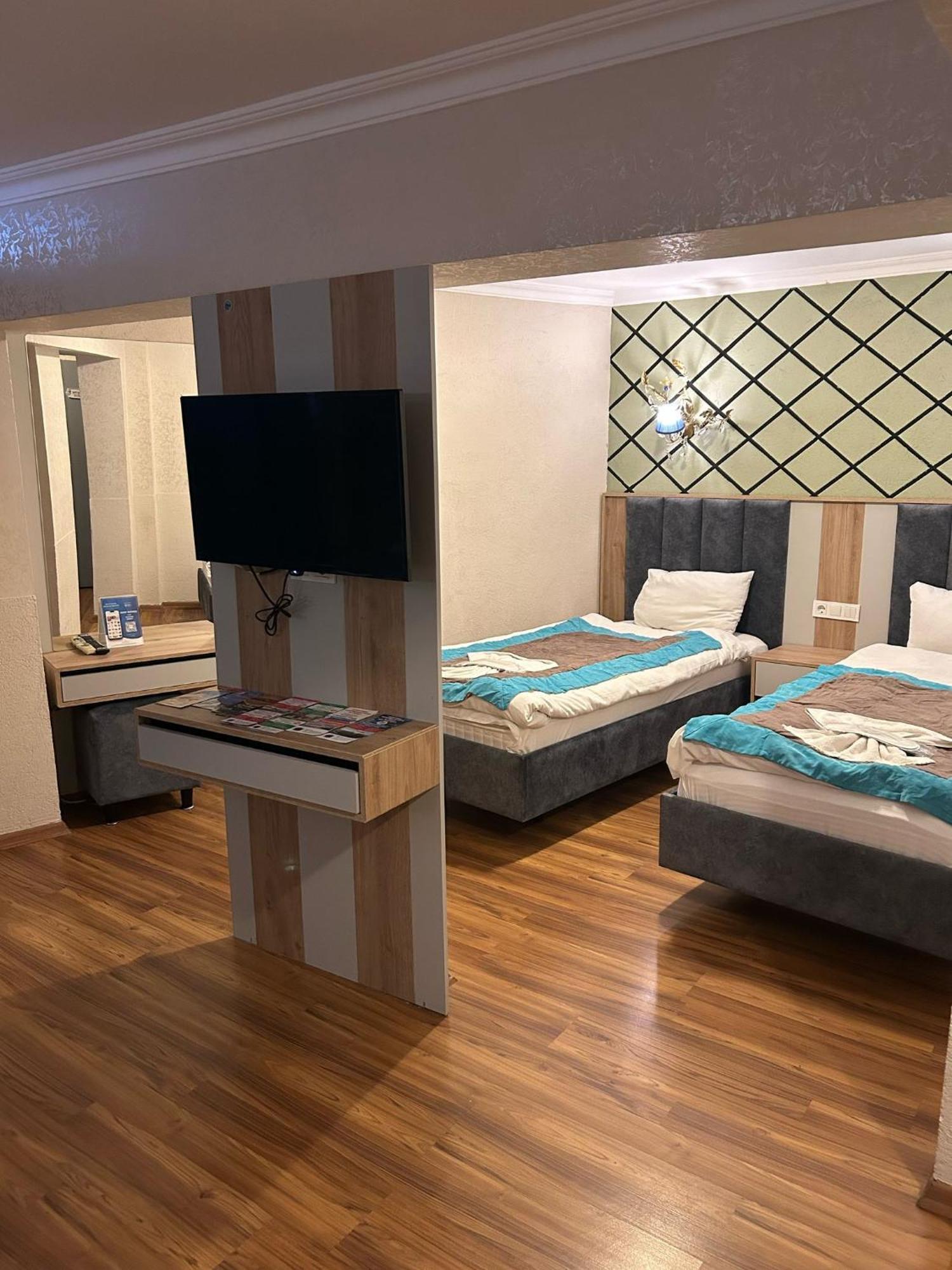 Quadruple Room Bathroom