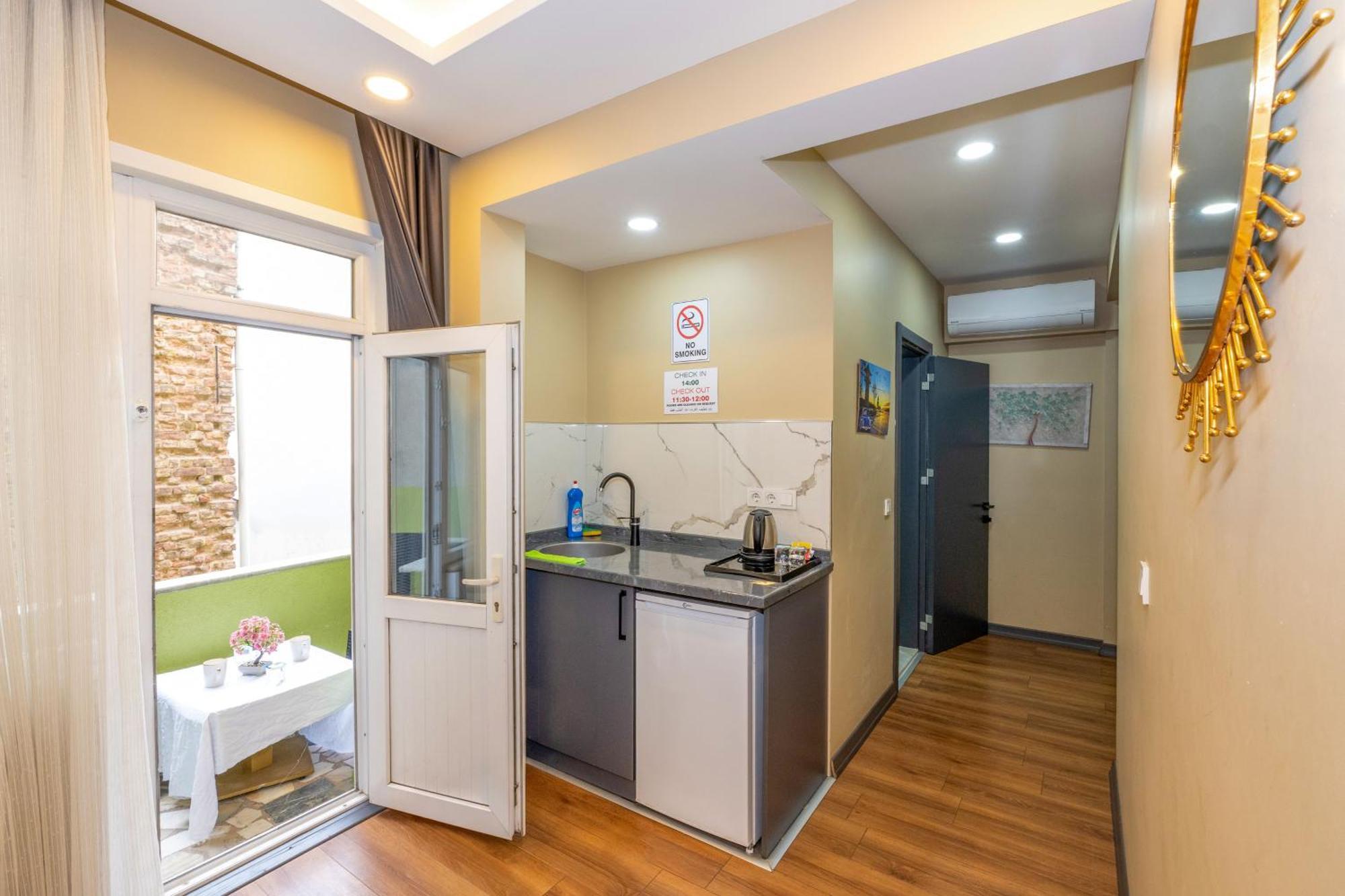 Deluxe Double Room Balcony