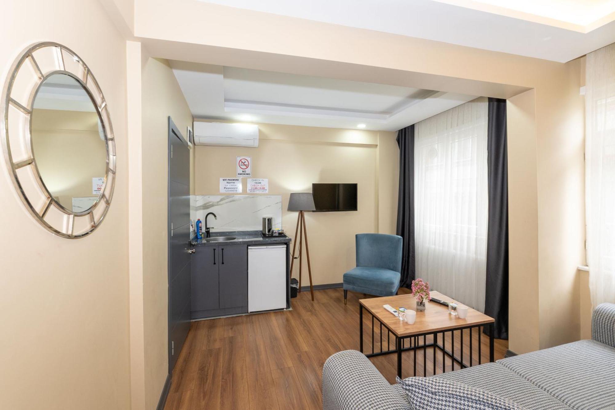 Superior Apartment