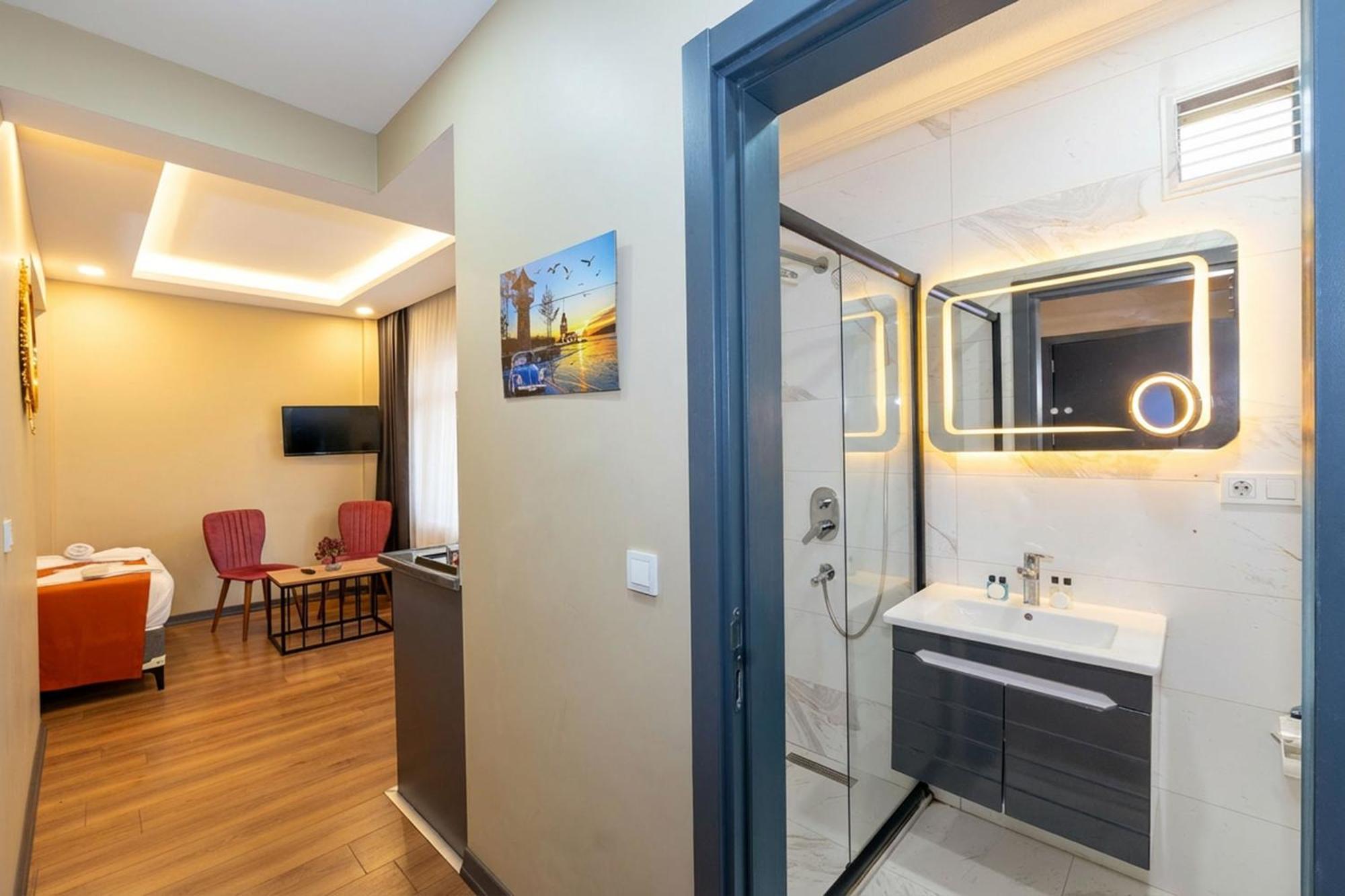 Deluxe Double Room Balcony