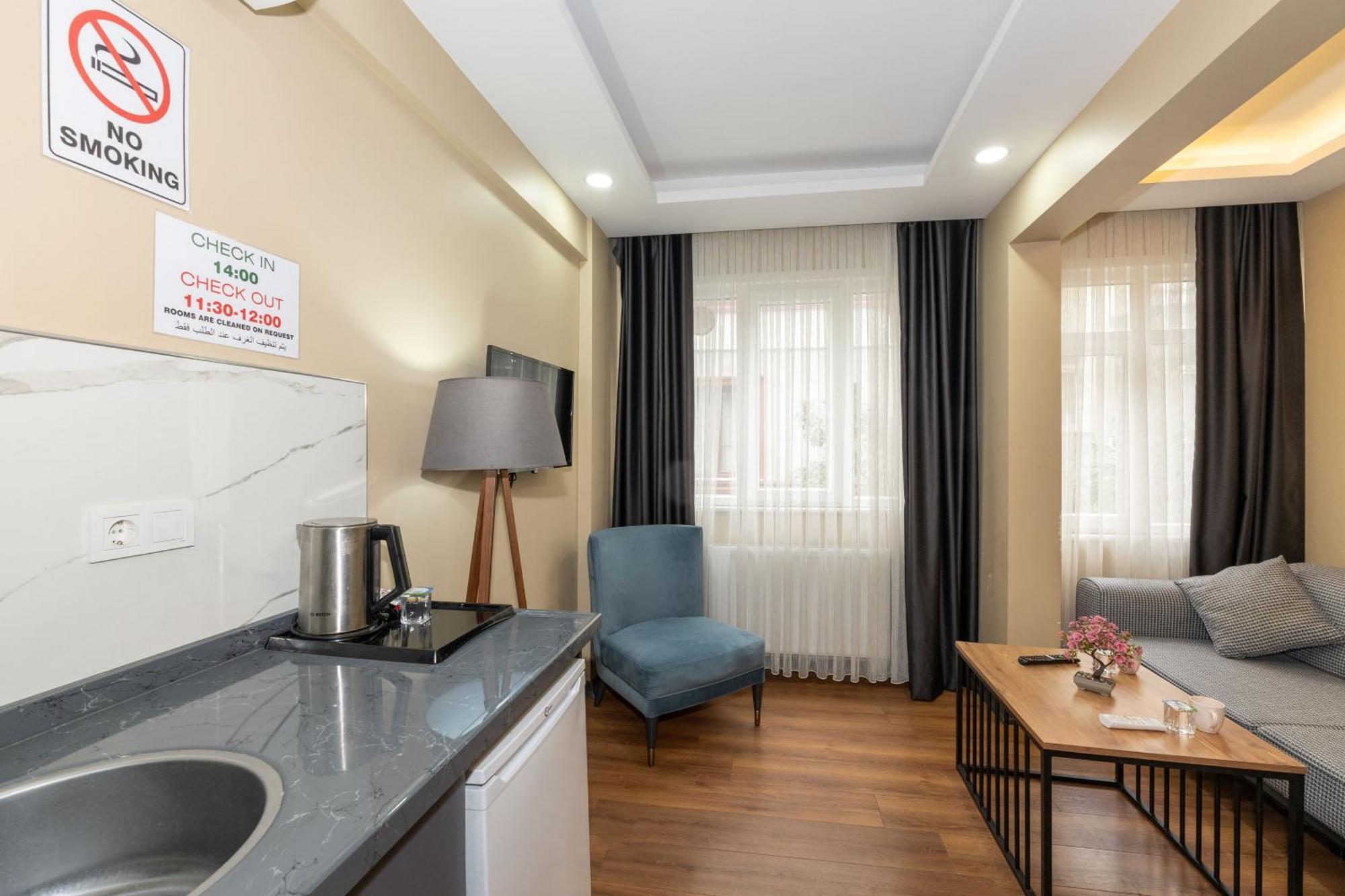 Superior Apartment