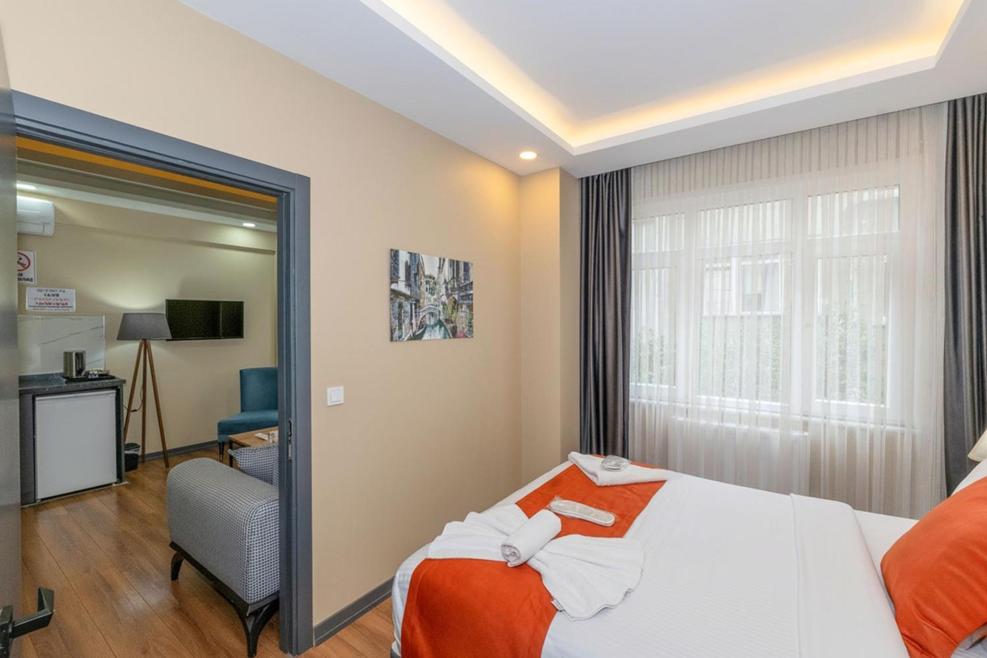 Superior Apartment