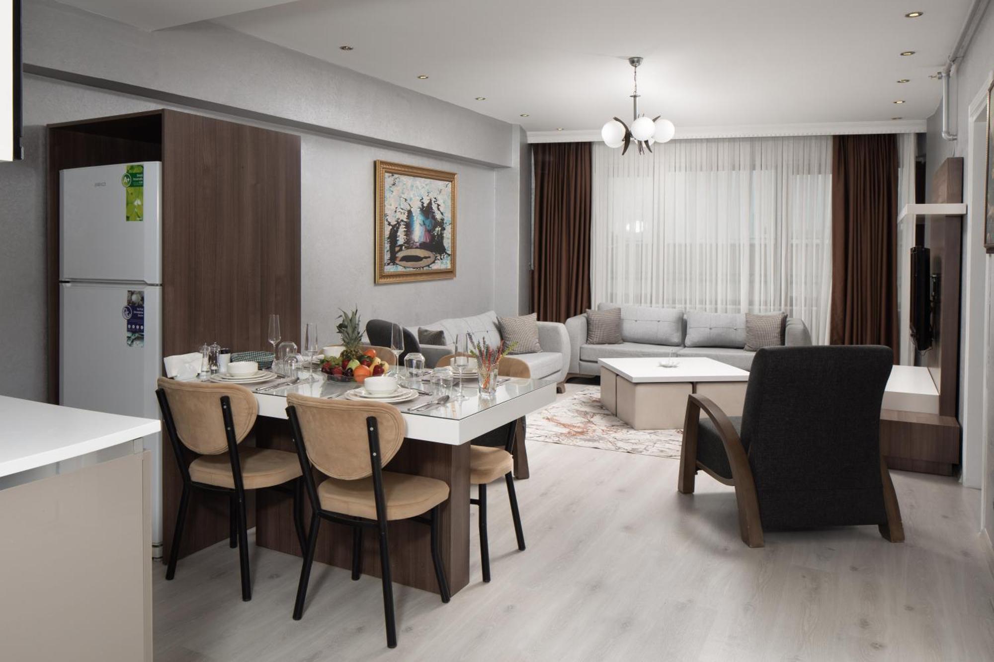 One-Bedroom Apartment
