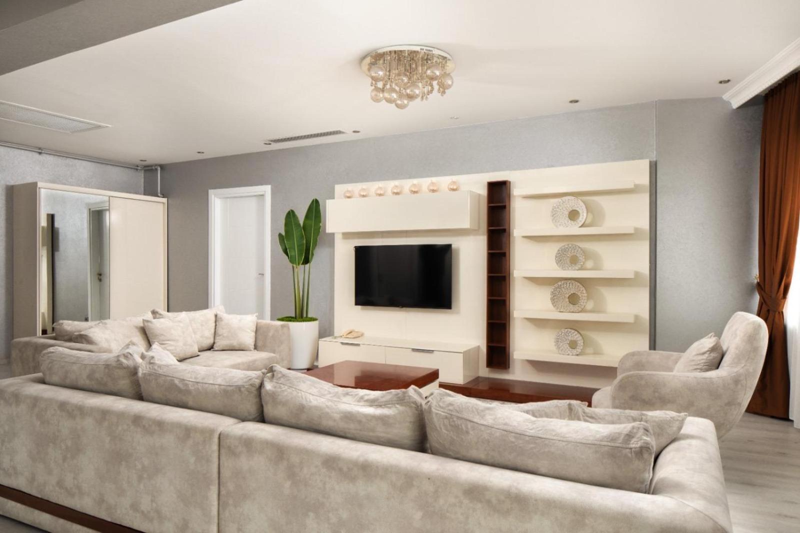 King Two-Bedroom Apartment