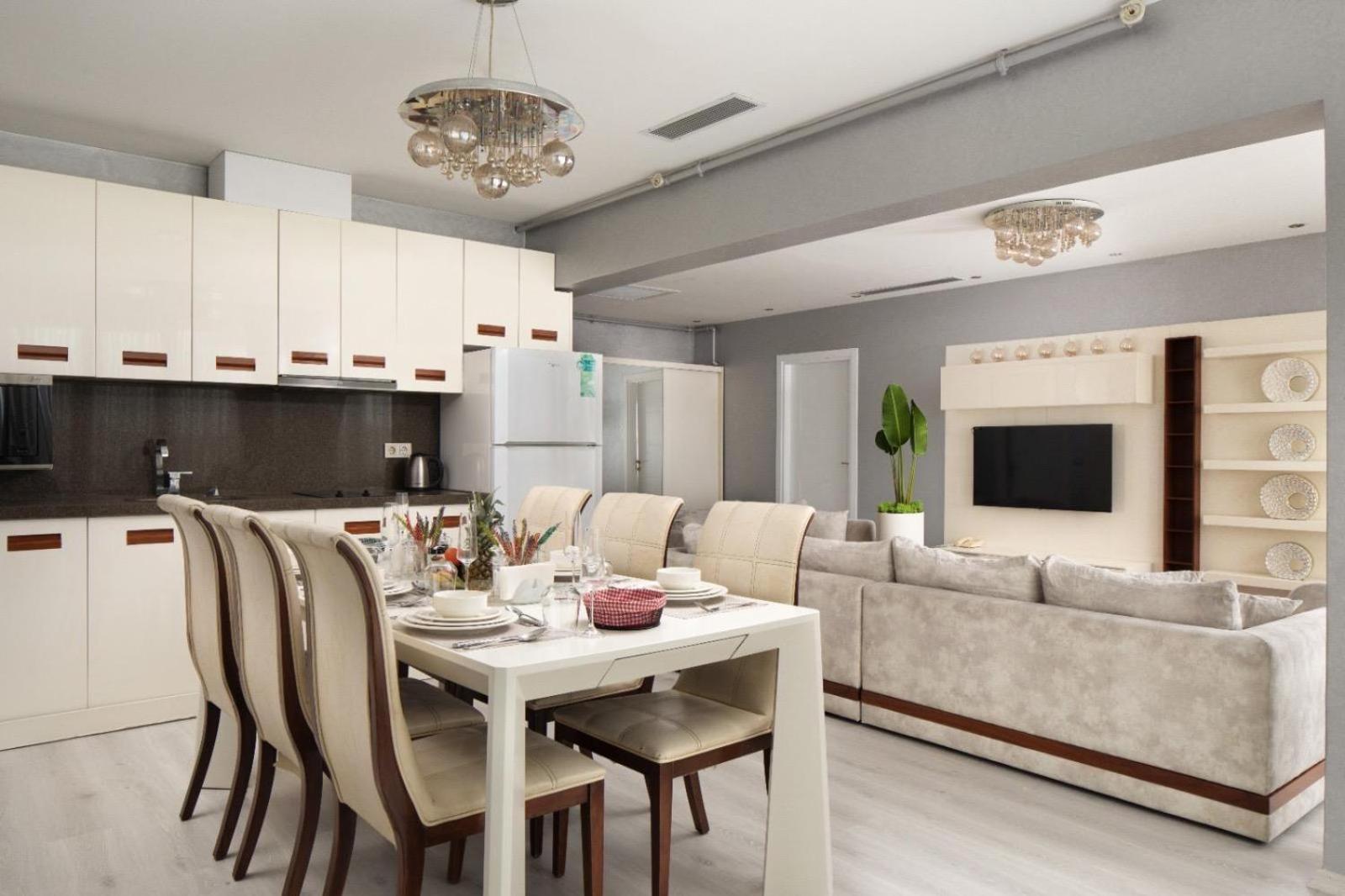 King Two-Bedroom Apartment