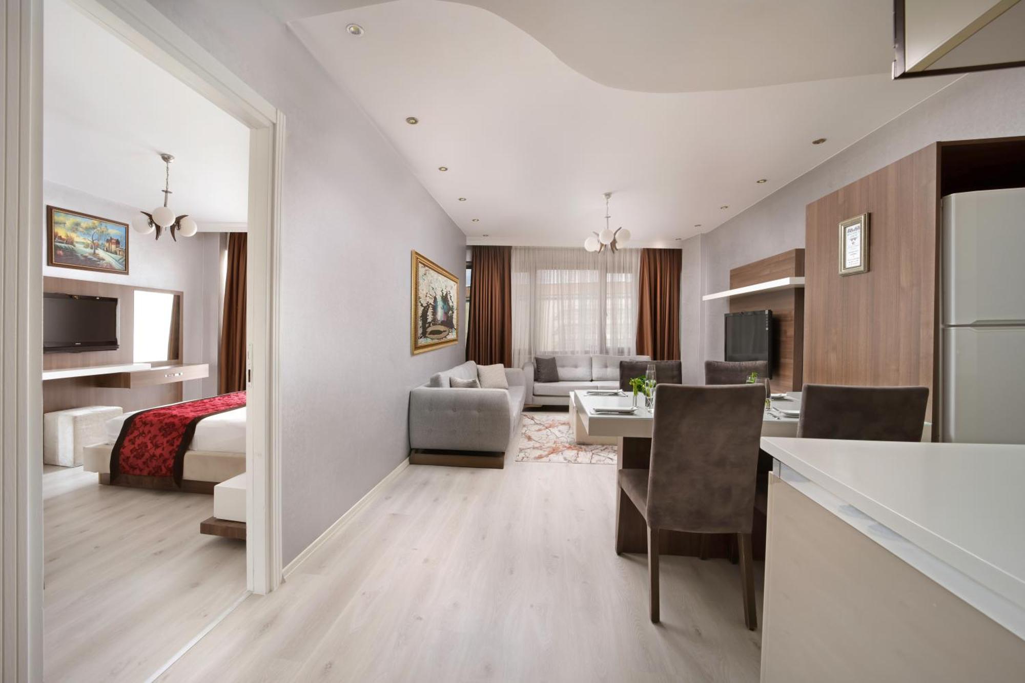One-Bedroom Apartment