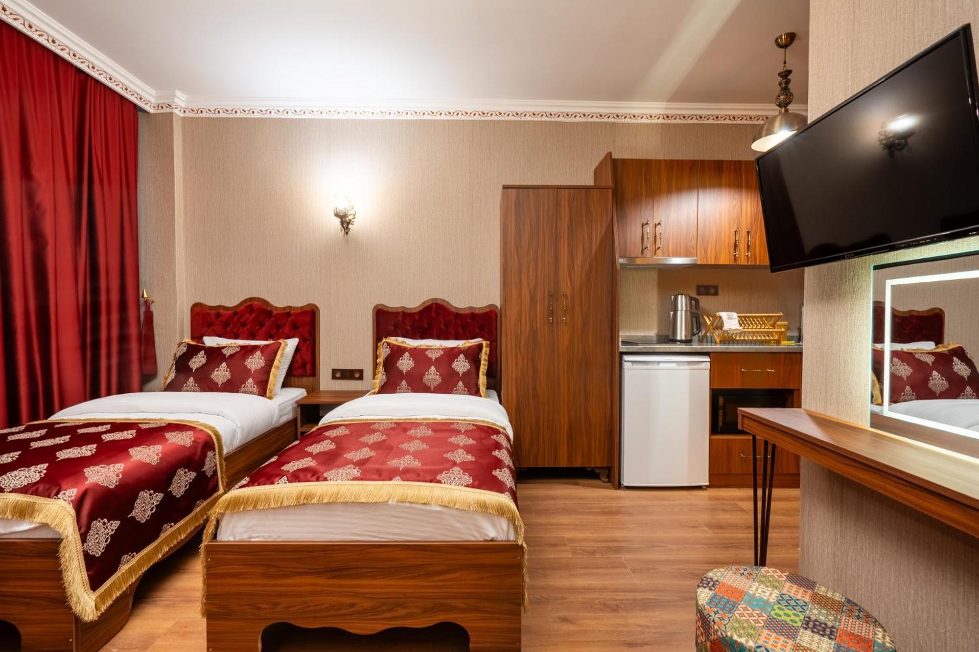 Economy Quadruple Room