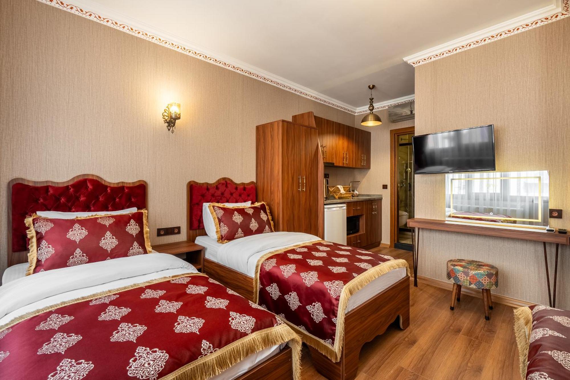 Economy Quadruple Room