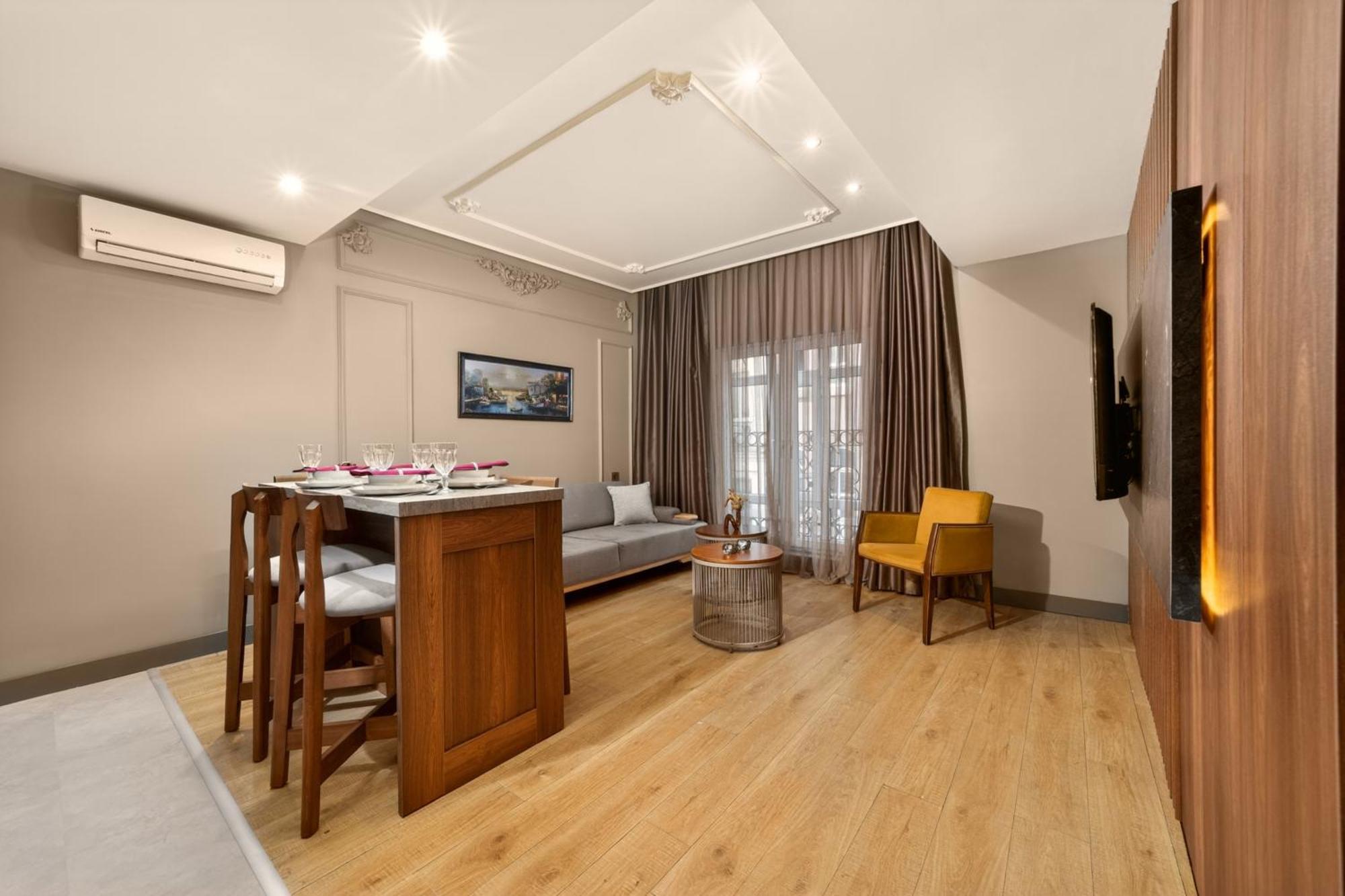 Two-Bedroom Superior Apartment