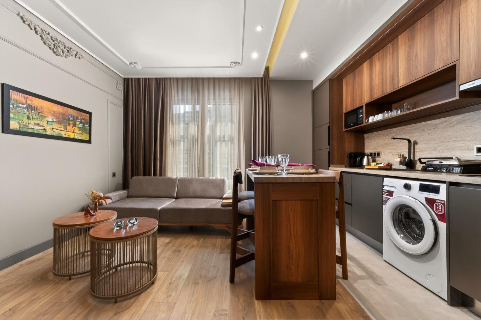 Two-Bedroom Superior Apartment